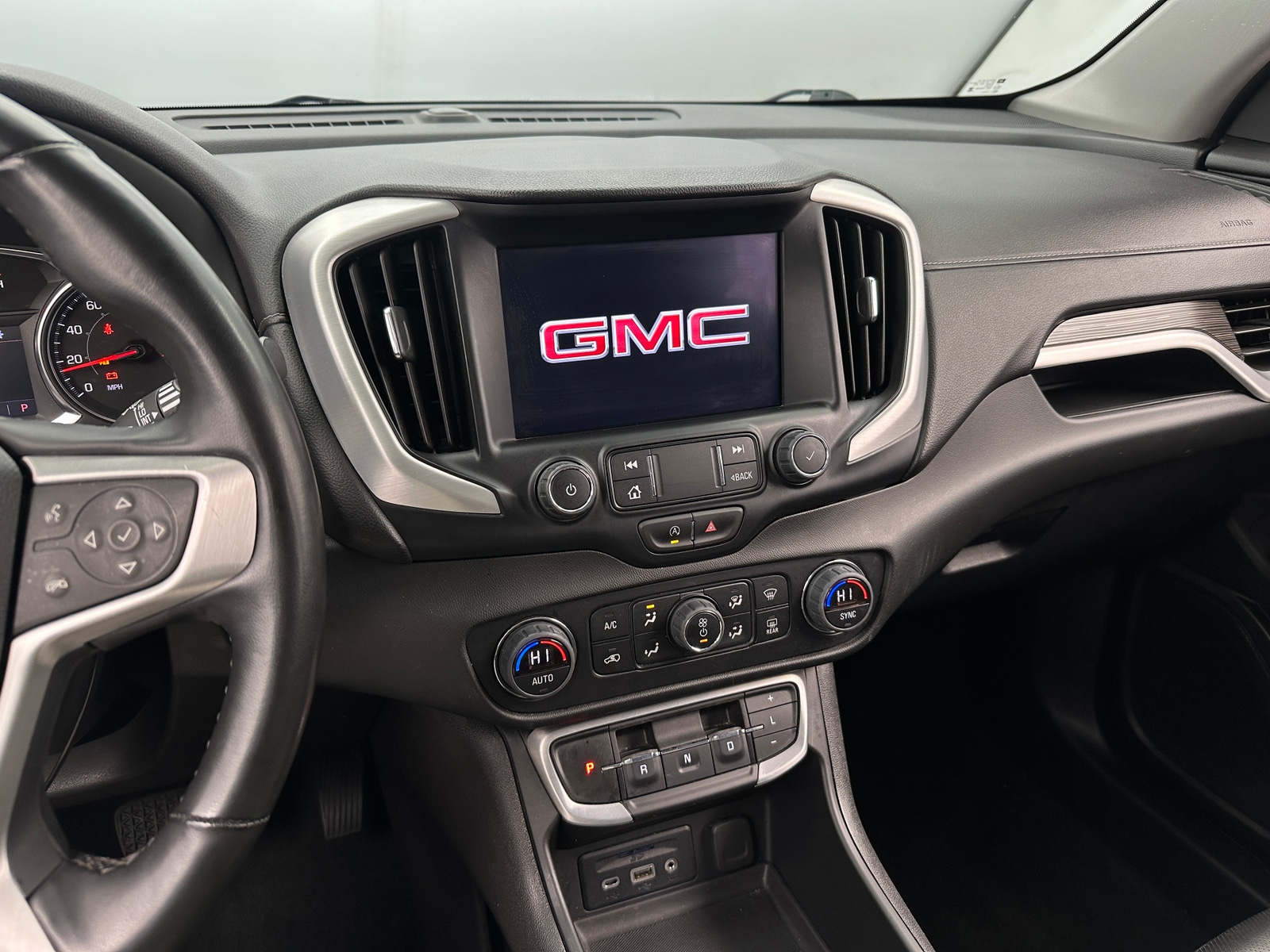 Thumbnail: 2023 GMC Terrain - 3