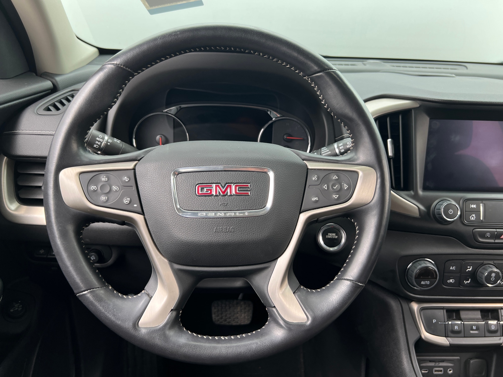 Thumbnail: 2022 GMC Terrain - 4