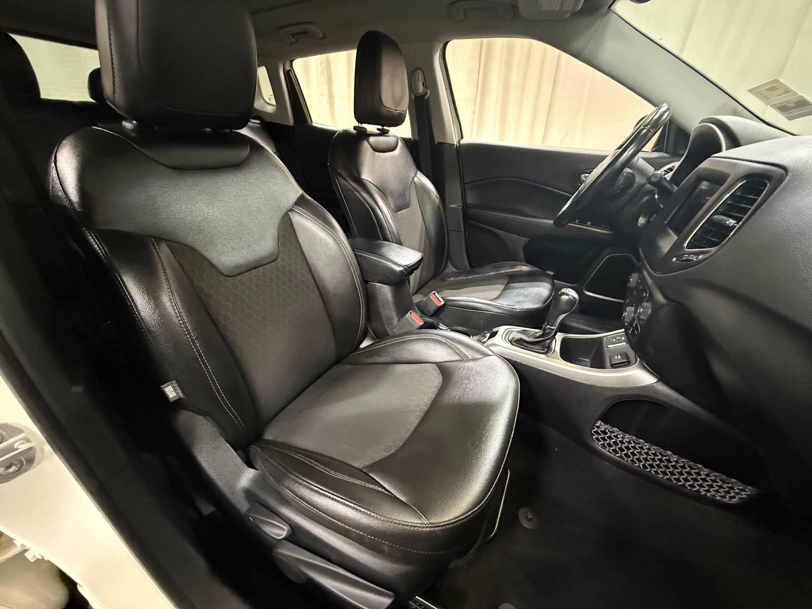 Thumbnail: 2020 Jeep Compass - 2