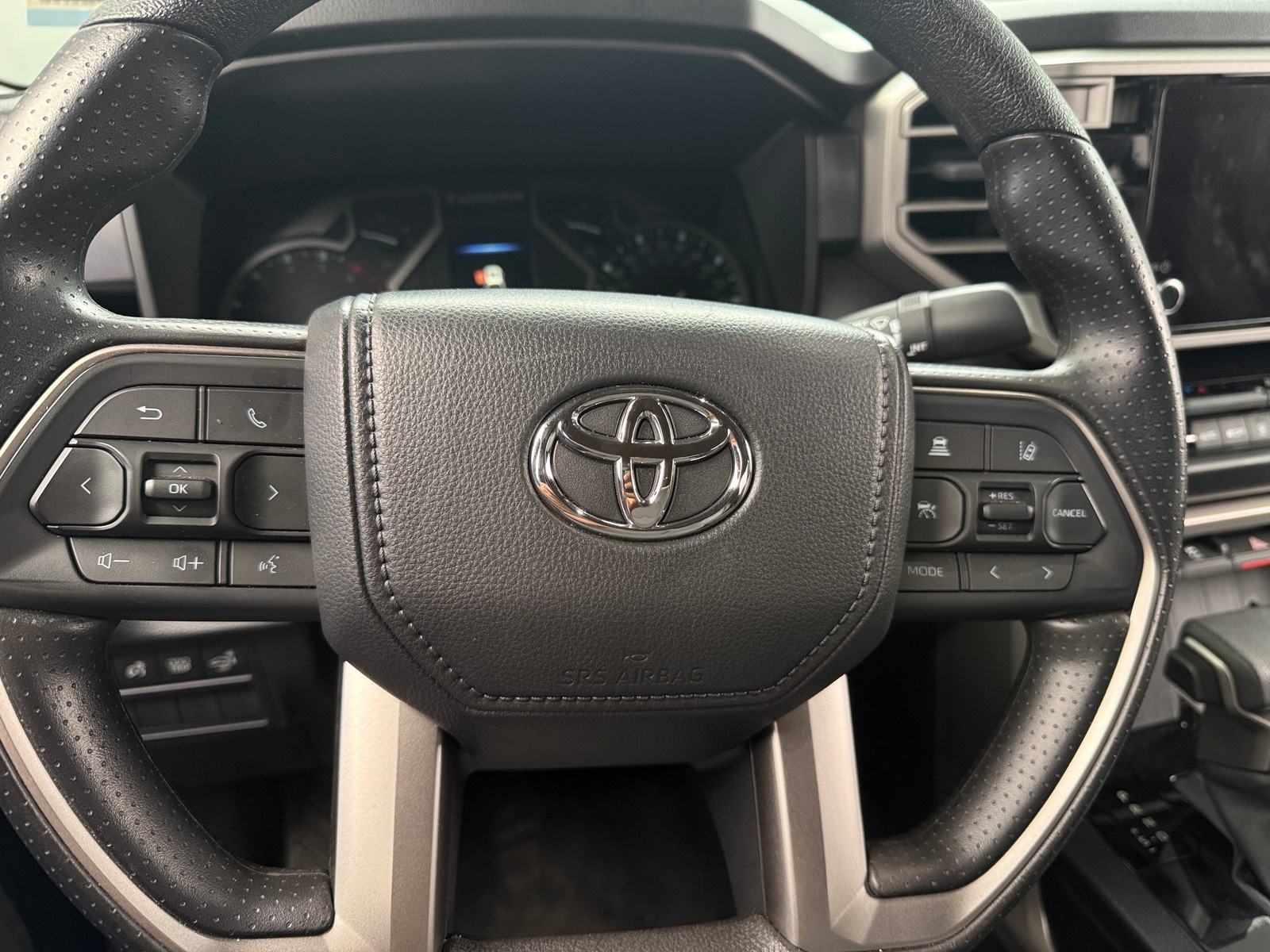 Thumbnail: 2025 Toyota Tundra - 5