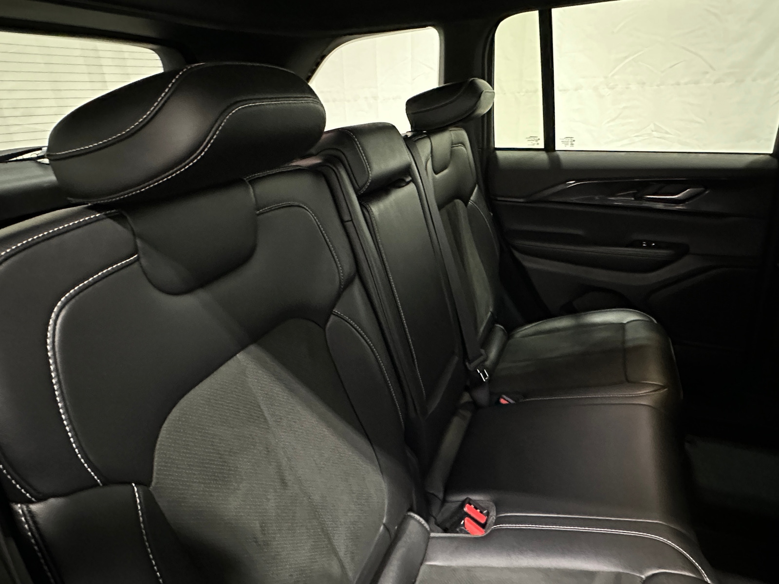 Thumbnail: 2023 Jeep Grand Cherokee - 5