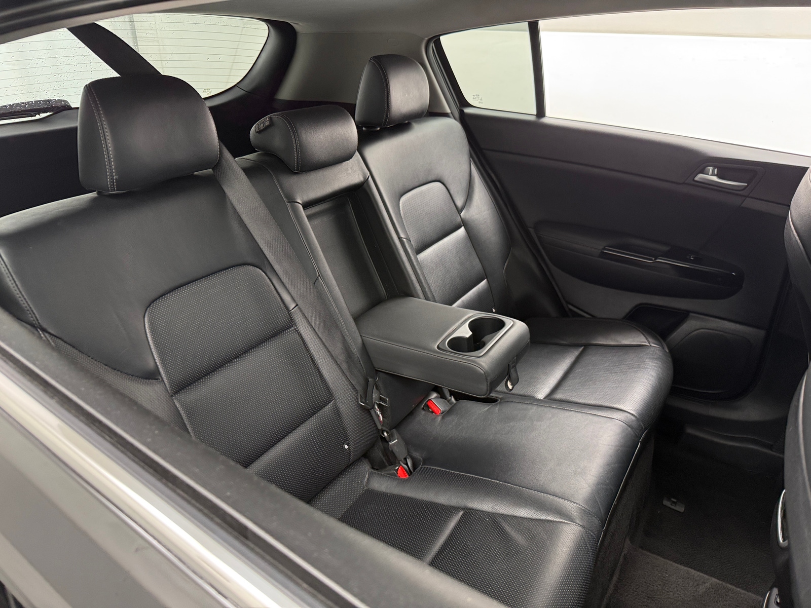 Thumbnail: 2022 Kia Sportage - 5