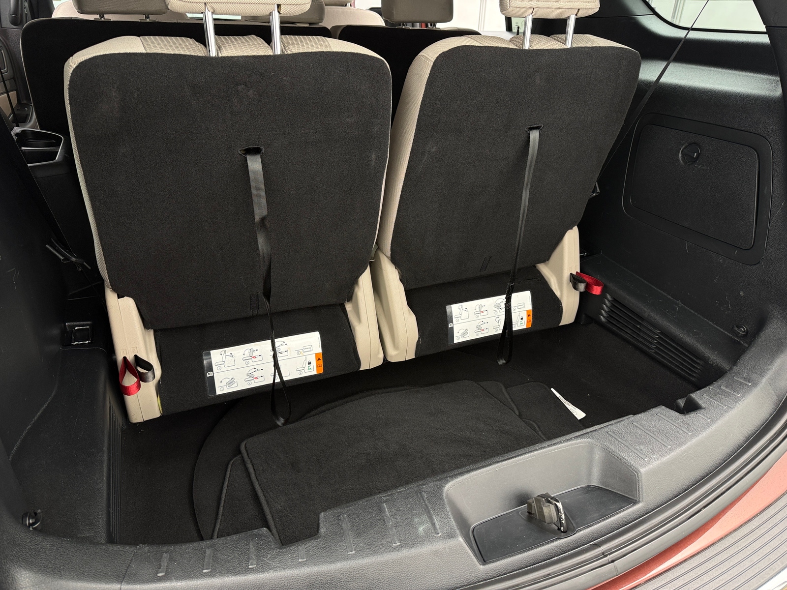 Thumbnail: 2018 Ford Explorer - 7