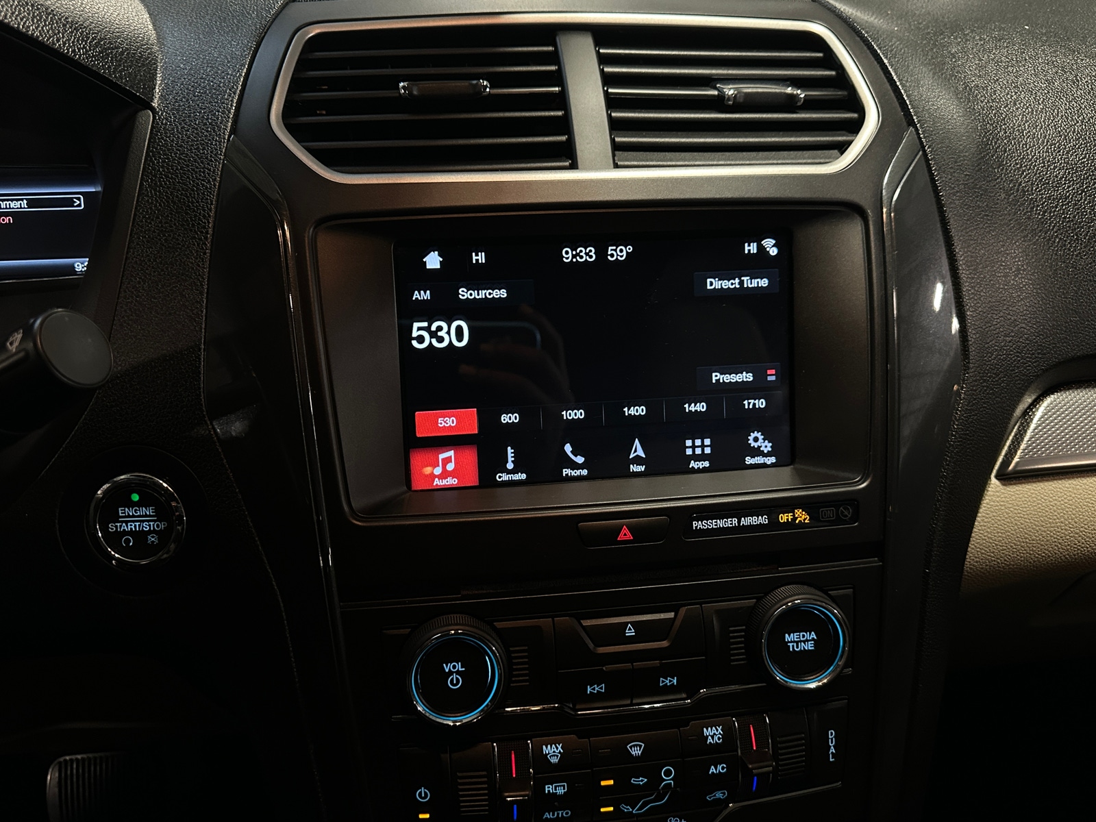 Thumbnail: 2018 Ford Explorer - 4