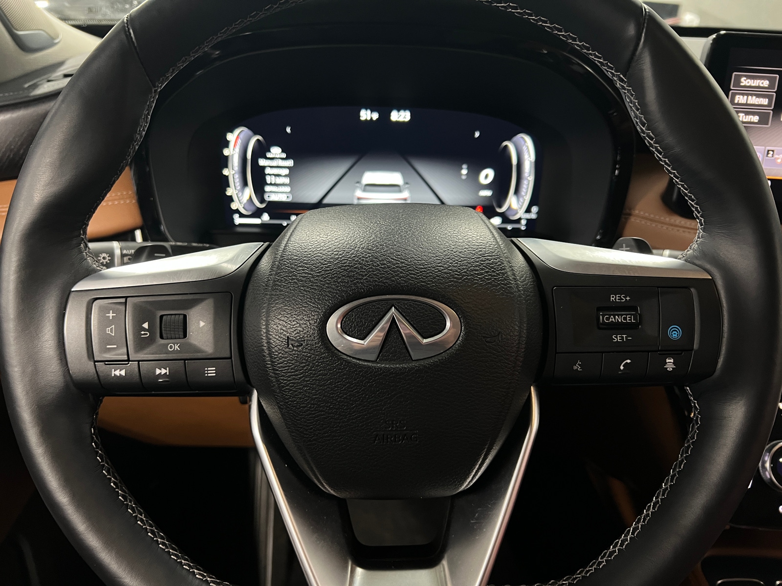 Thumbnail: 2023 INFINITI QX60 - 4