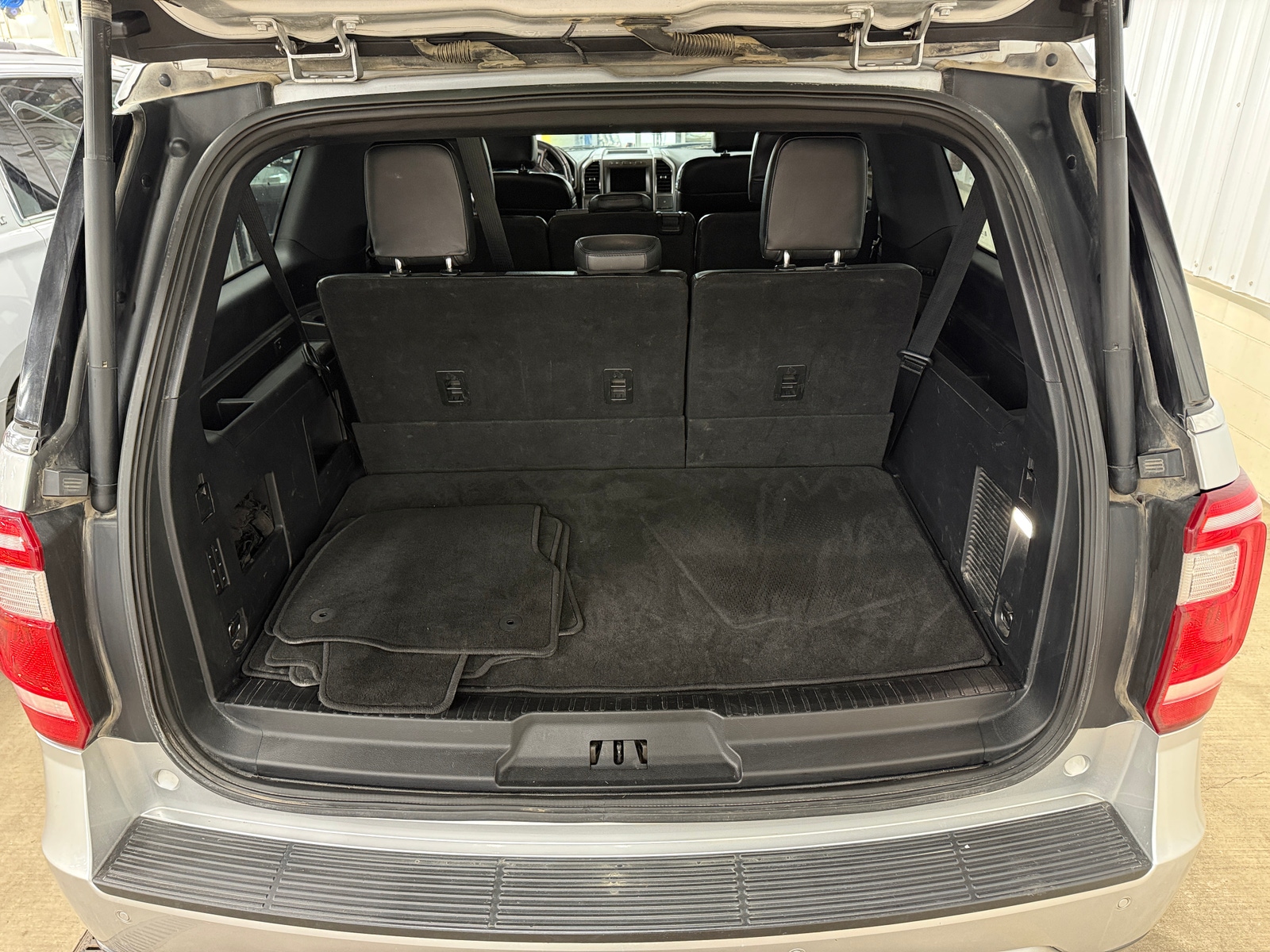 Thumbnail: 2019 Ford Expedition MAX - 7