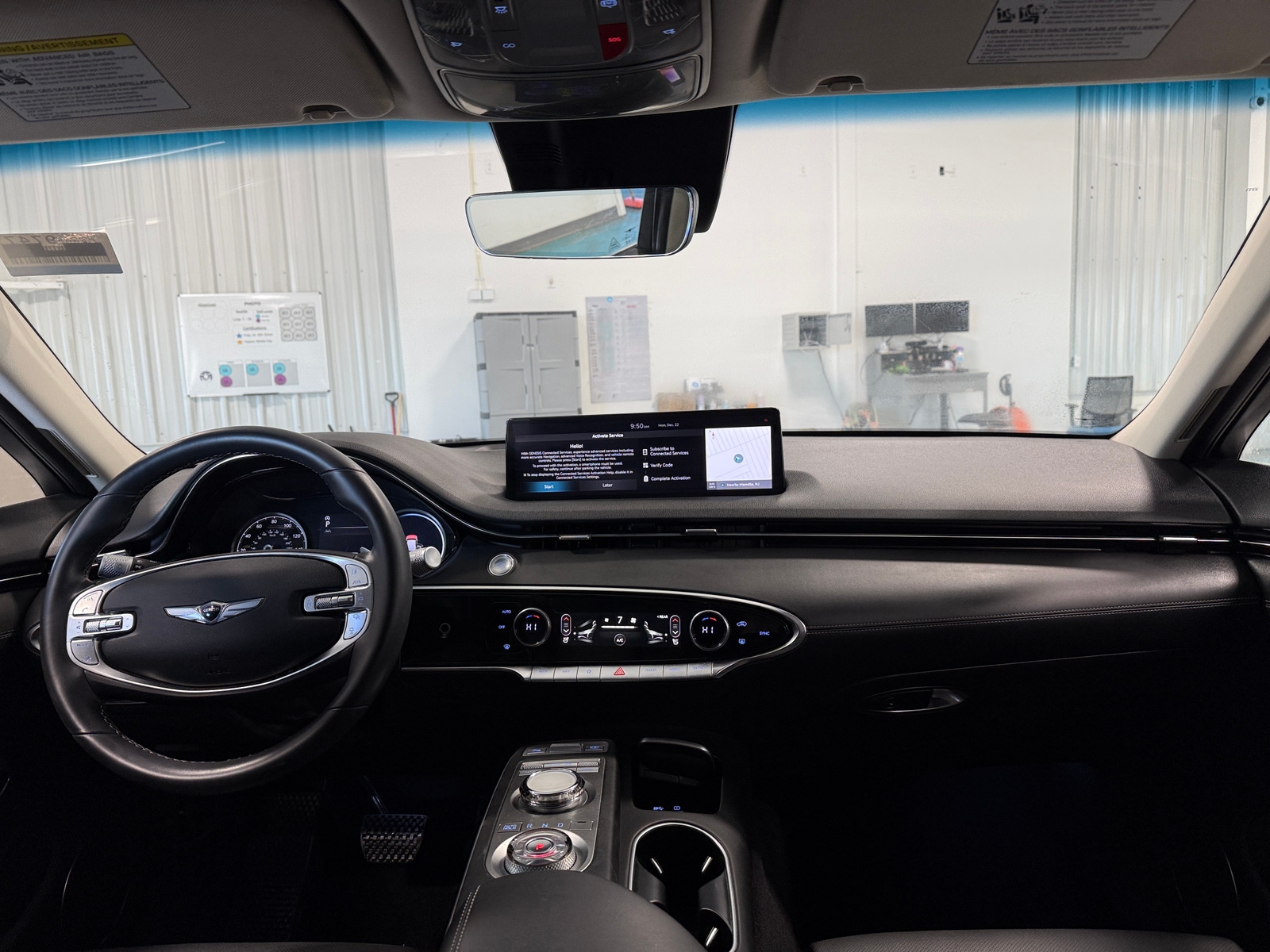 Thumbnail: 2022 Genesis GV70 - 2