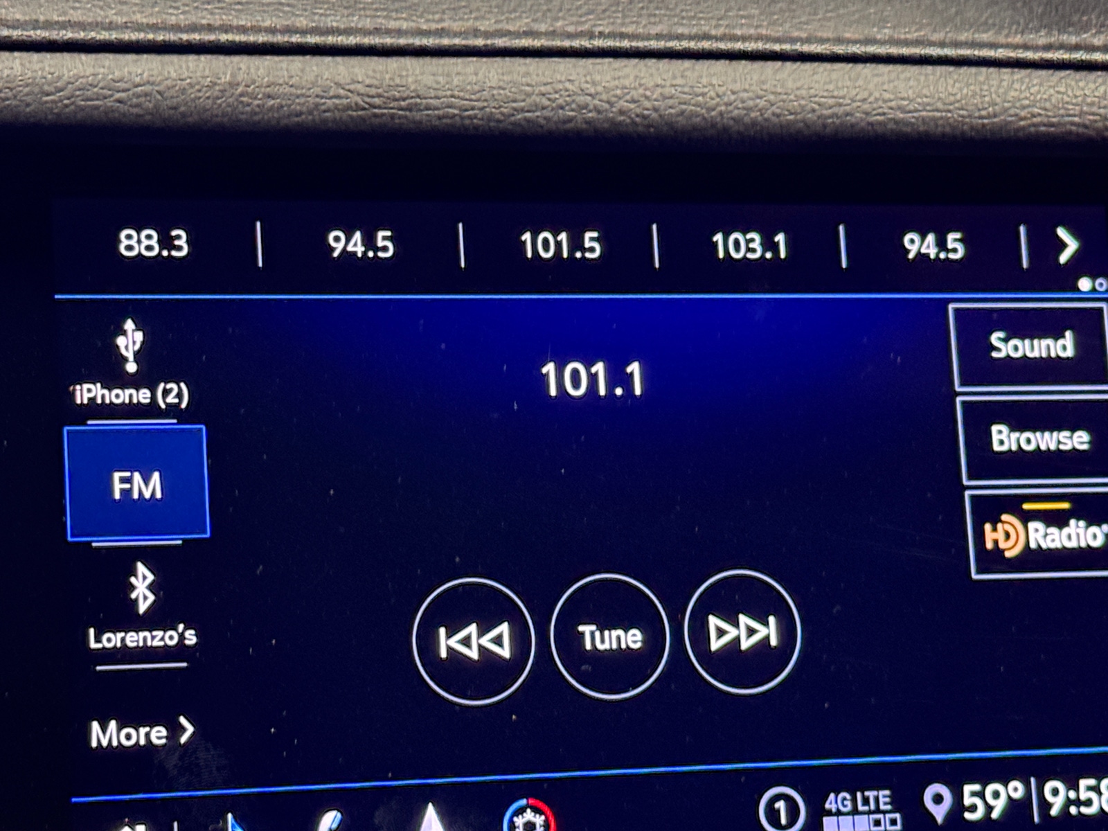 Thumbnail: 2020 Cadillac XT6 - 3