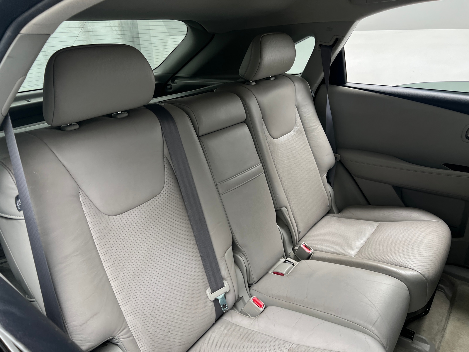 Thumbnail: 2011 Lexus RX - 6