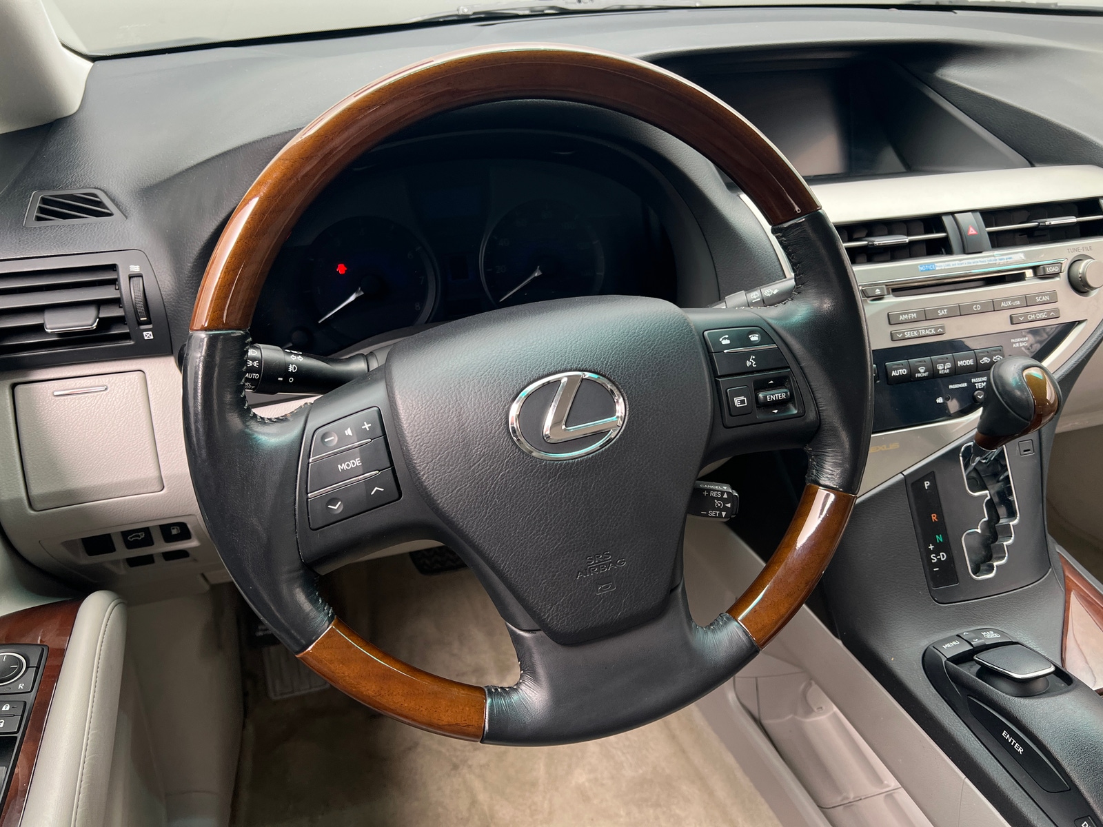 Thumbnail: 2011 Lexus RX - 5