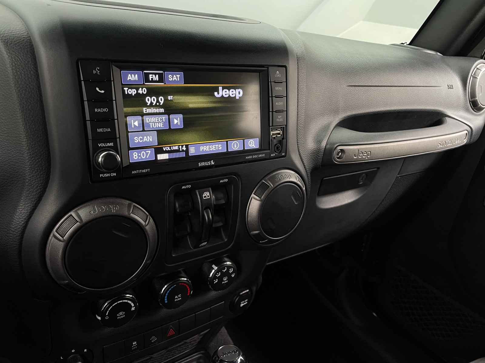 Thumbnail: 2018 Jeep Wrangler - 4