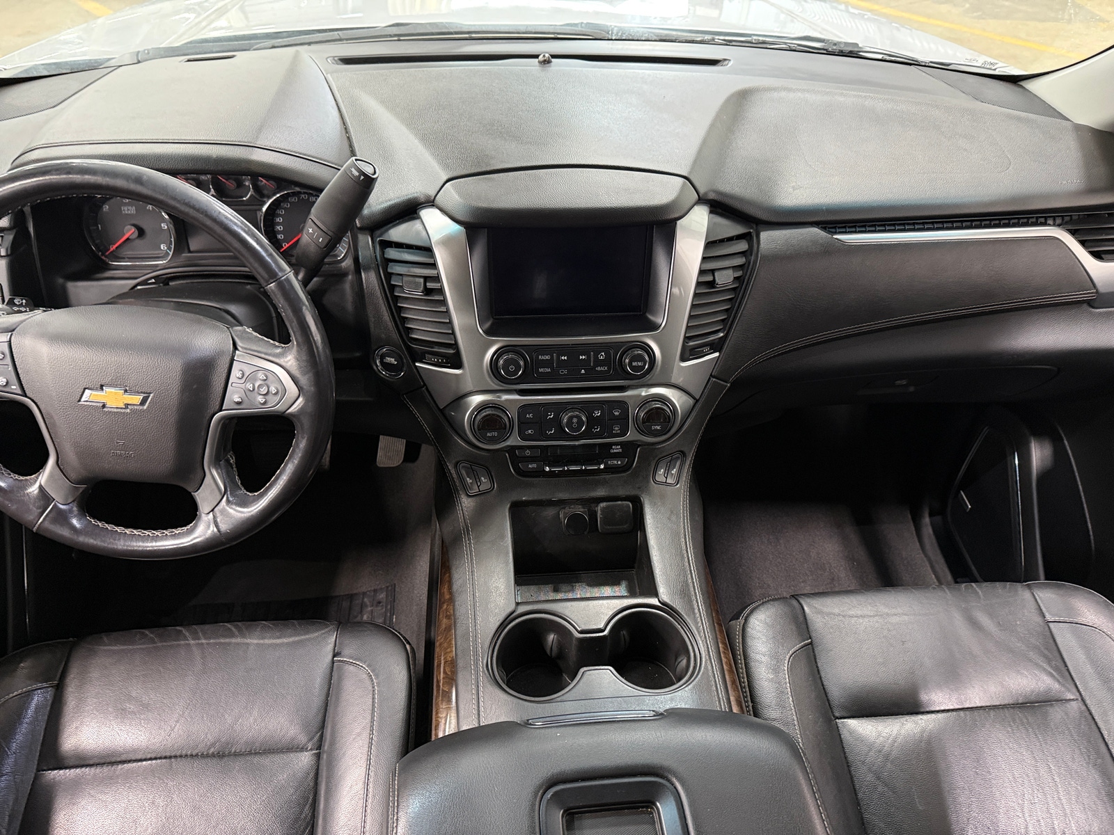 Thumbnail: 2020 Chevrolet Tahoe - 2