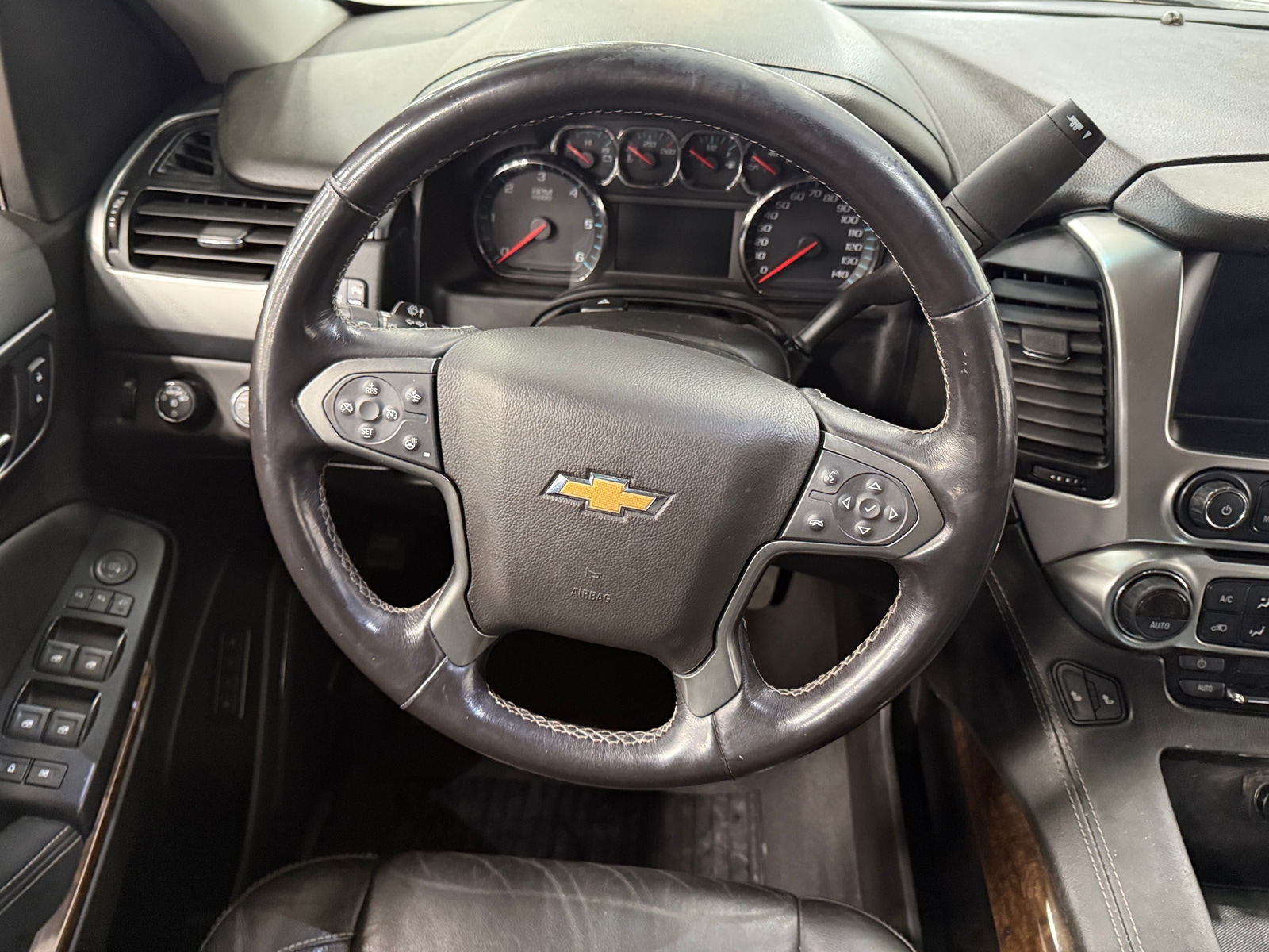 Thumbnail: 2020 Chevrolet Tahoe - 4