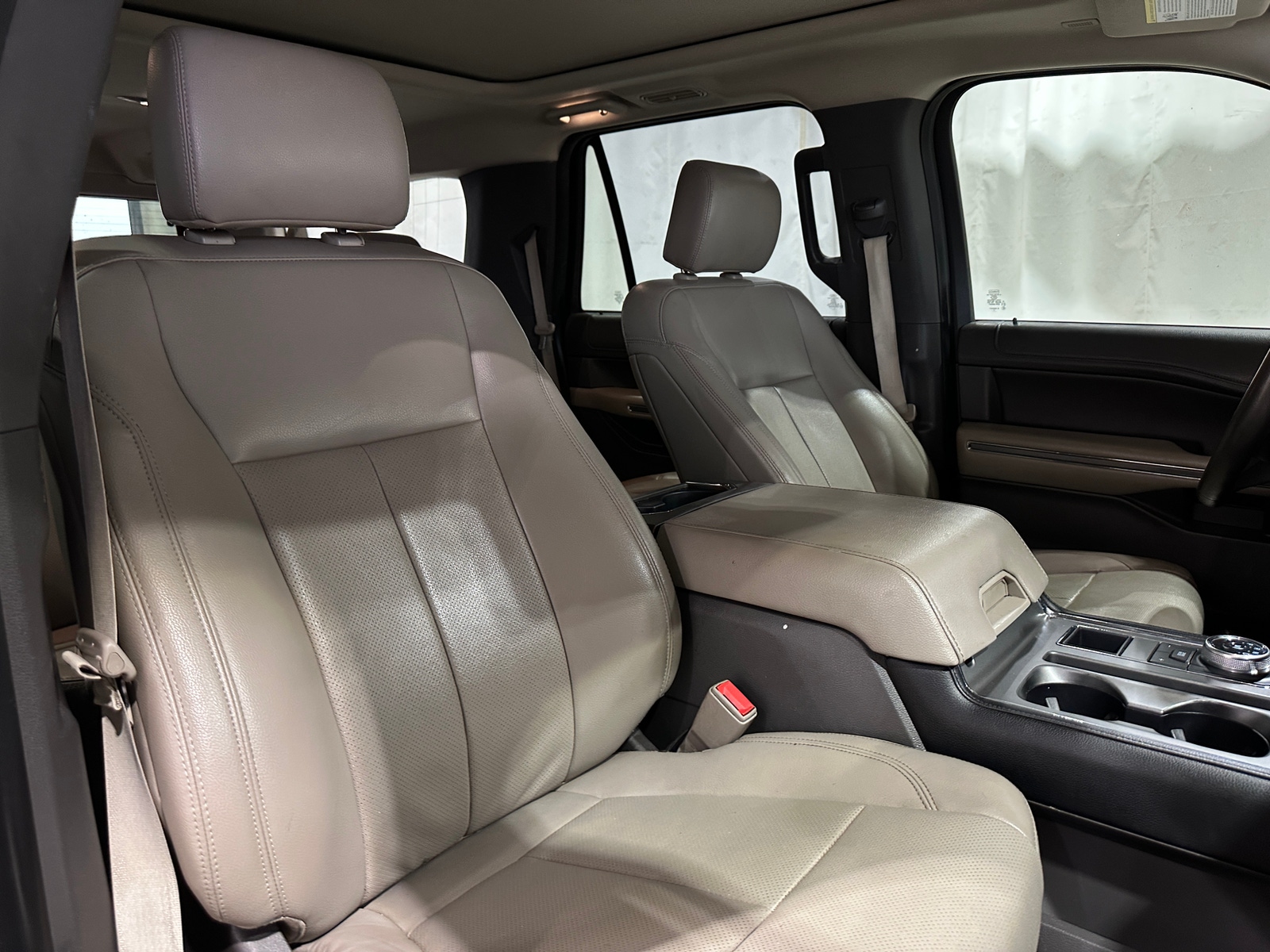 Thumbnail: 2020 Ford Expedition MAX - 2