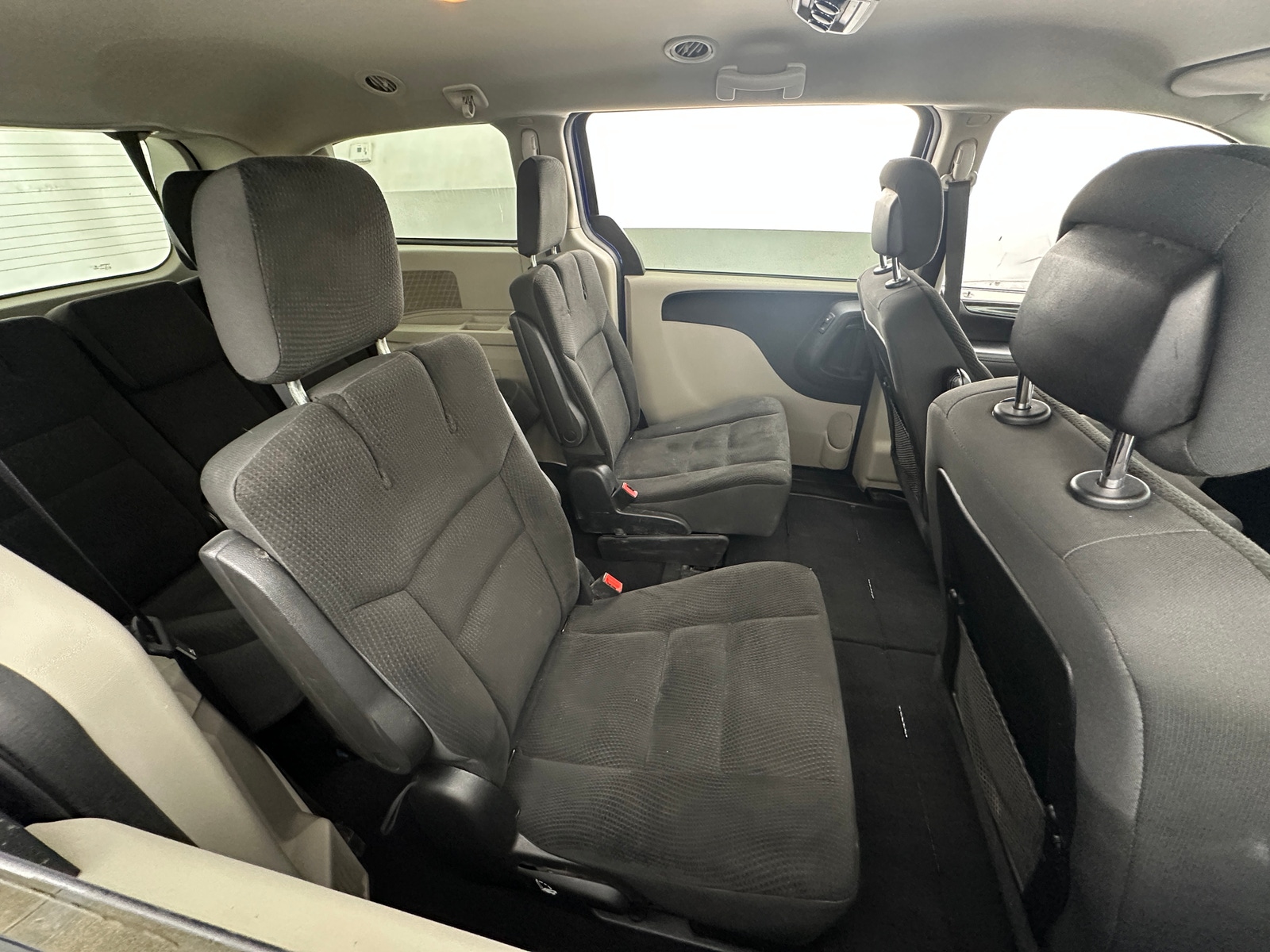 Thumbnail: 2019 Dodge Grand Caravan - 6