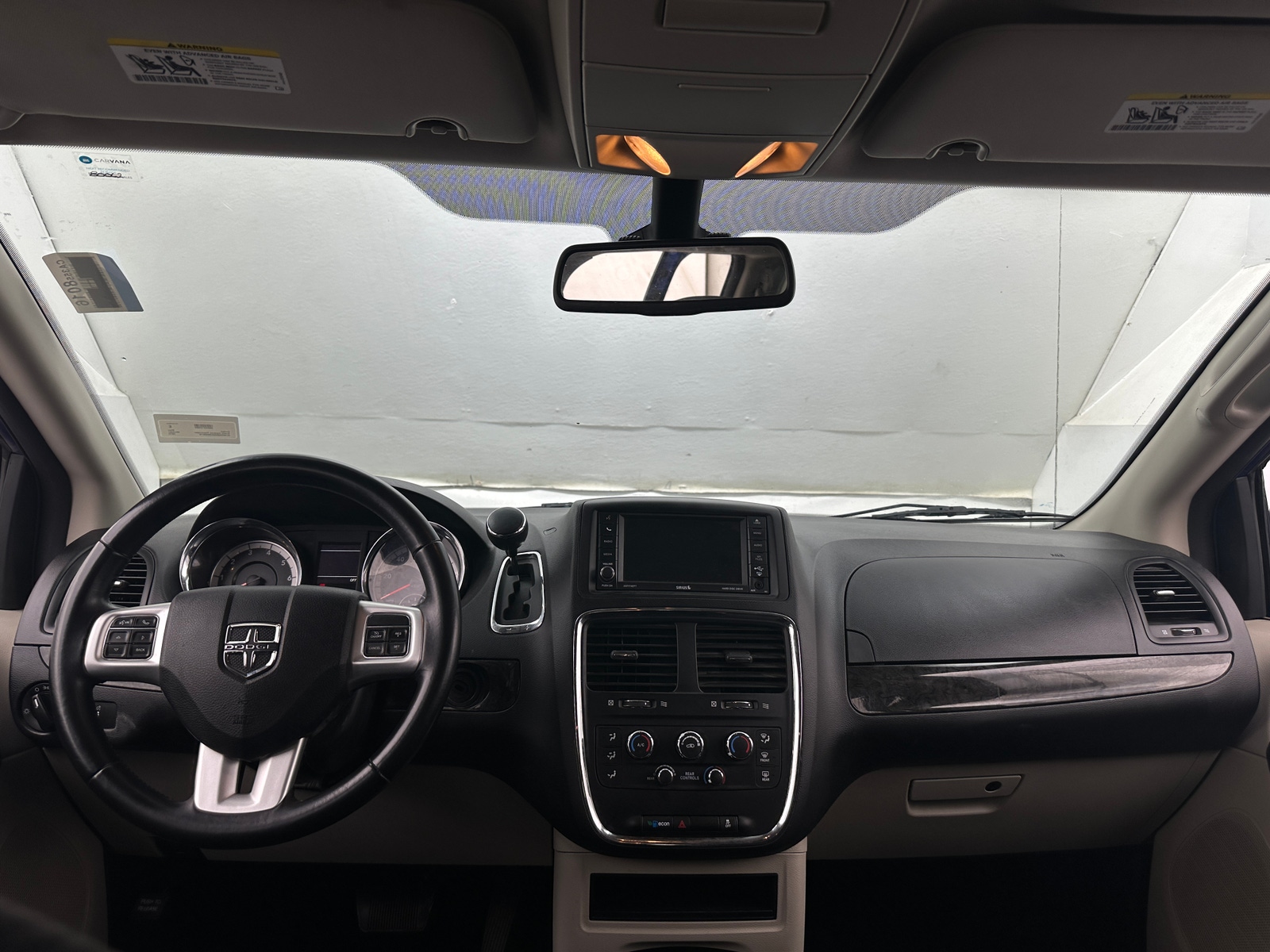 Thumbnail: 2019 Dodge Grand Caravan - 3