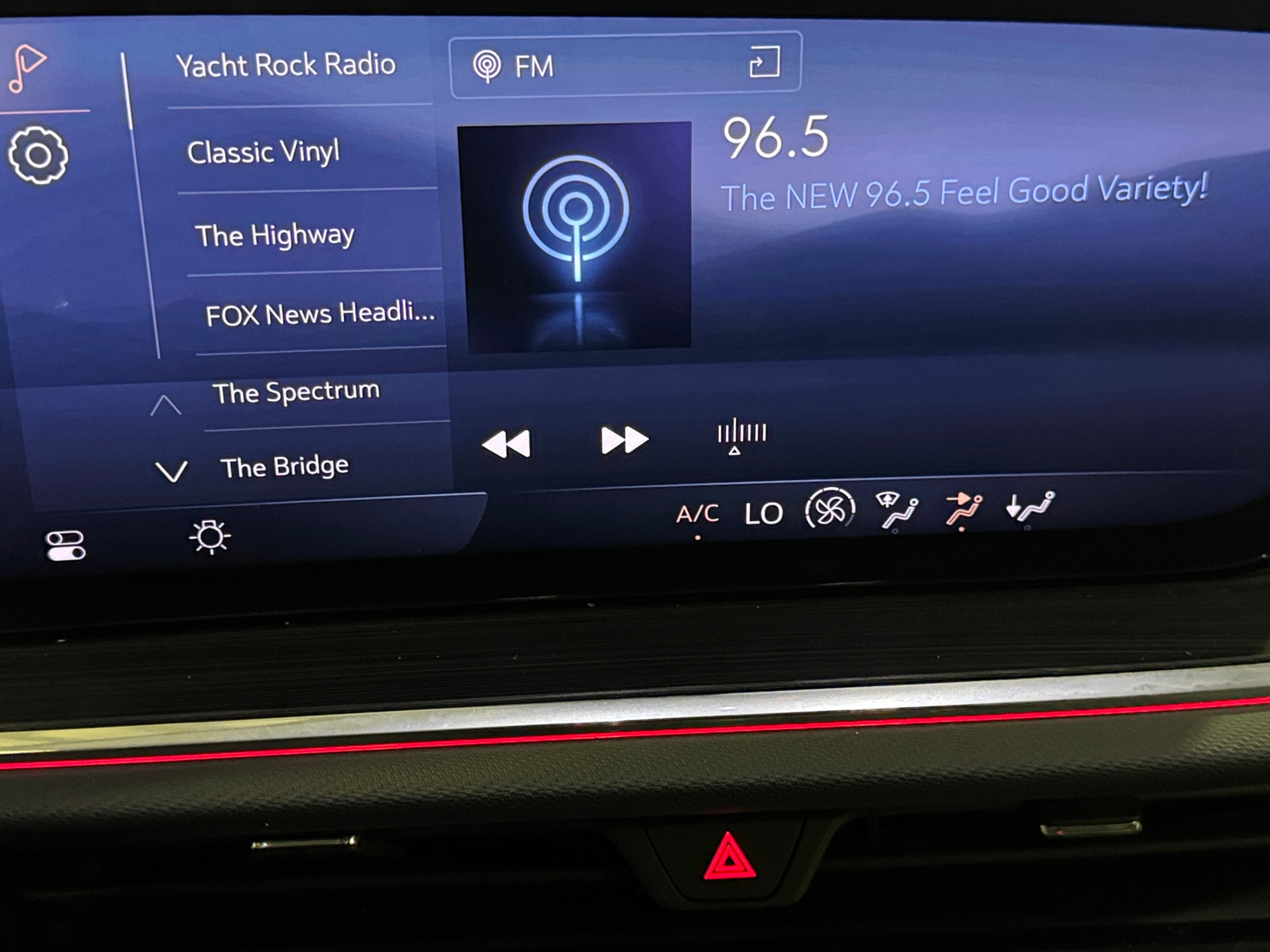 Thumbnail: 2024 Buick Envision - 4