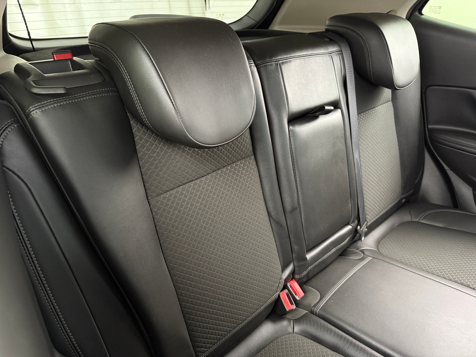 Thumbnail: 2018 Buick Encore - 6