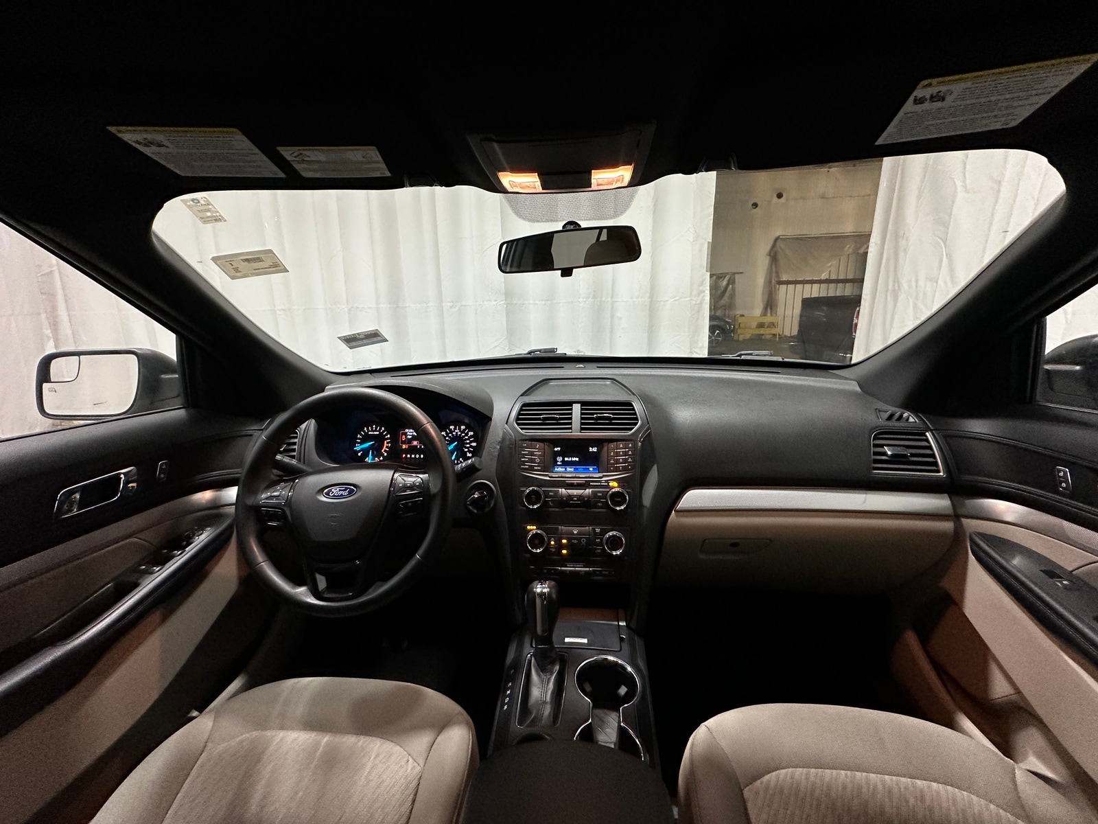 Thumbnail: 2019 Ford Explorer - 3