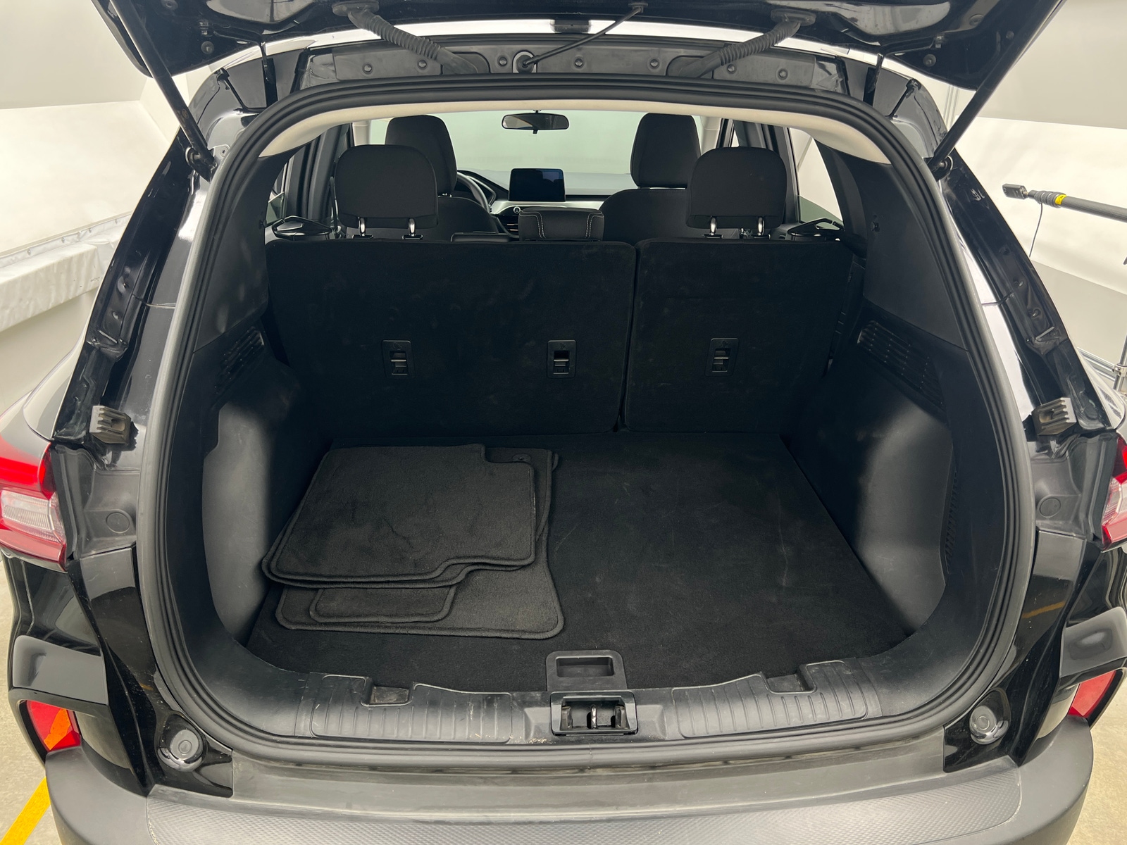 Thumbnail: 2025 Ford Escape - 7