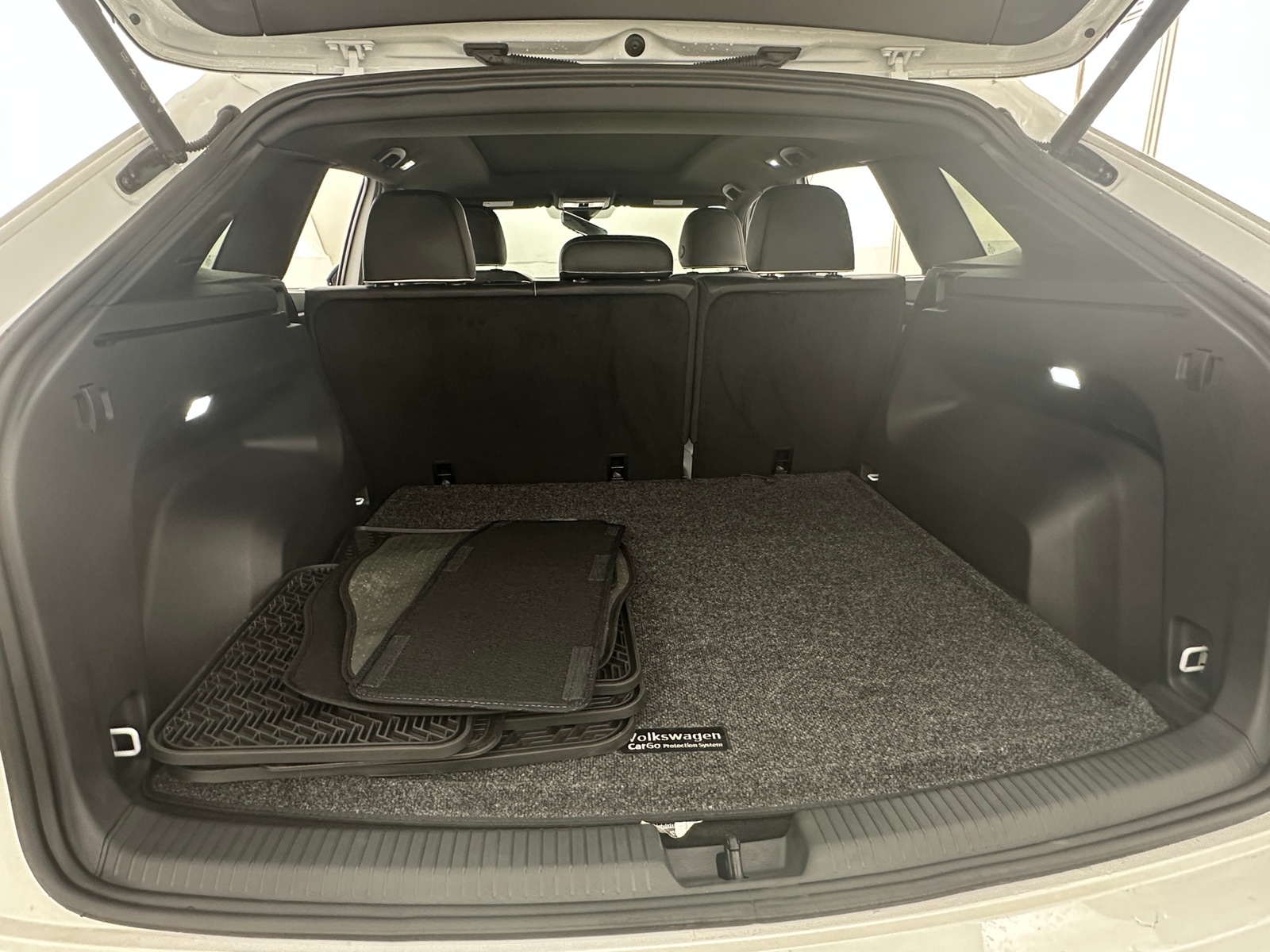 Thumbnail: 2025 Volkswagen Atlas - 6