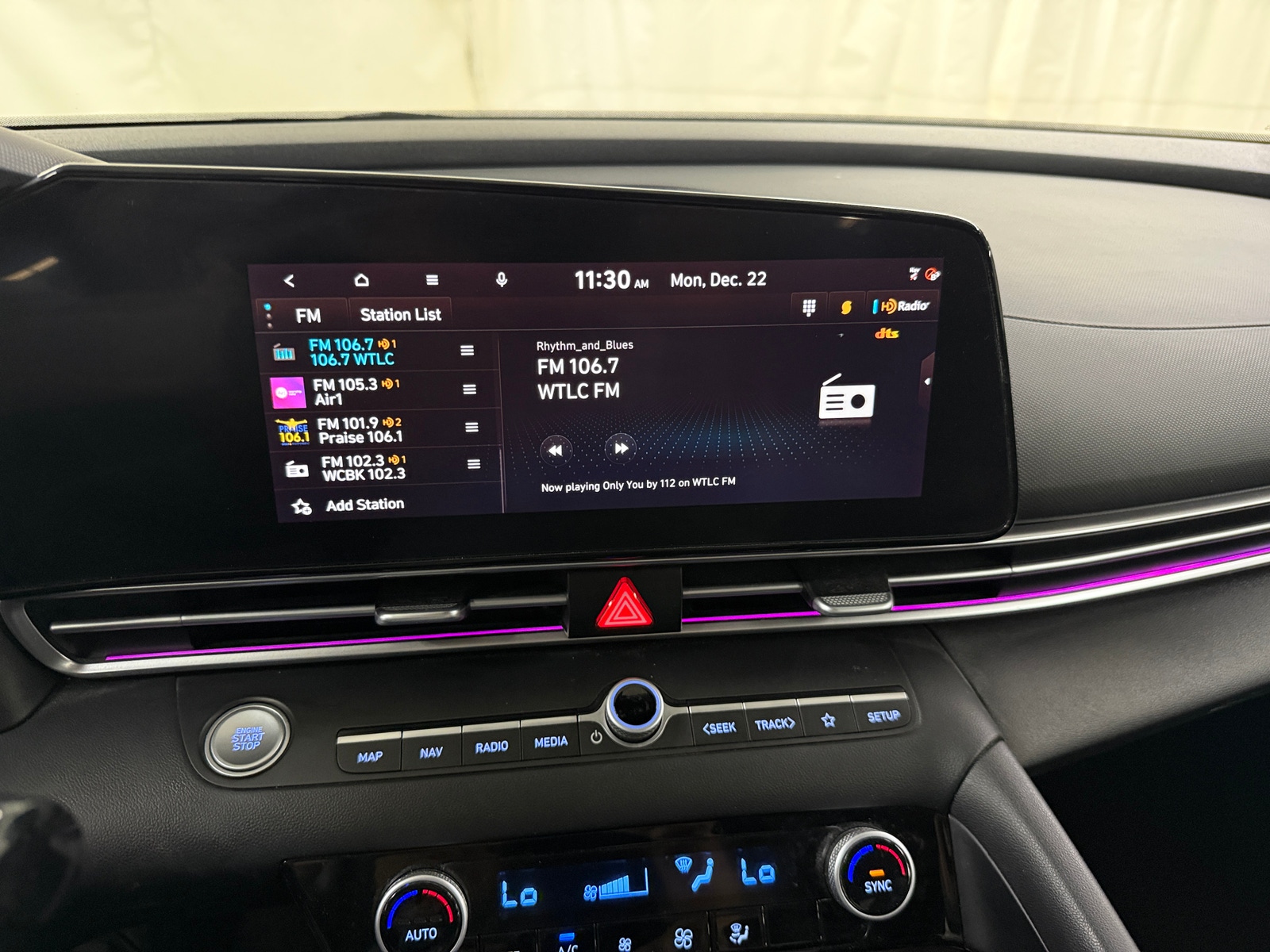 Thumbnail: 2024 Hyundai Elantra - 4