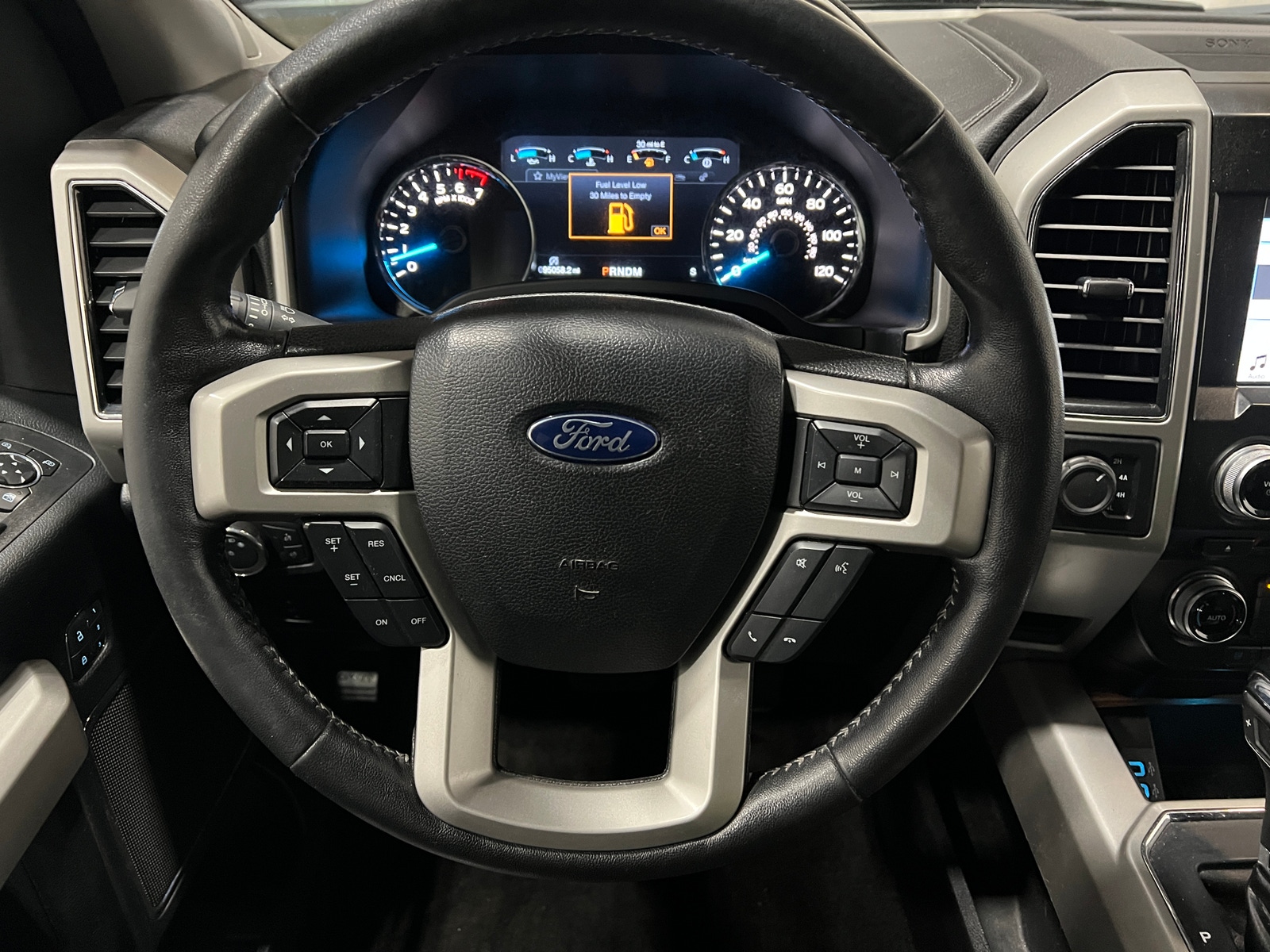 Thumbnail: 2017 Ford Econoline - 5