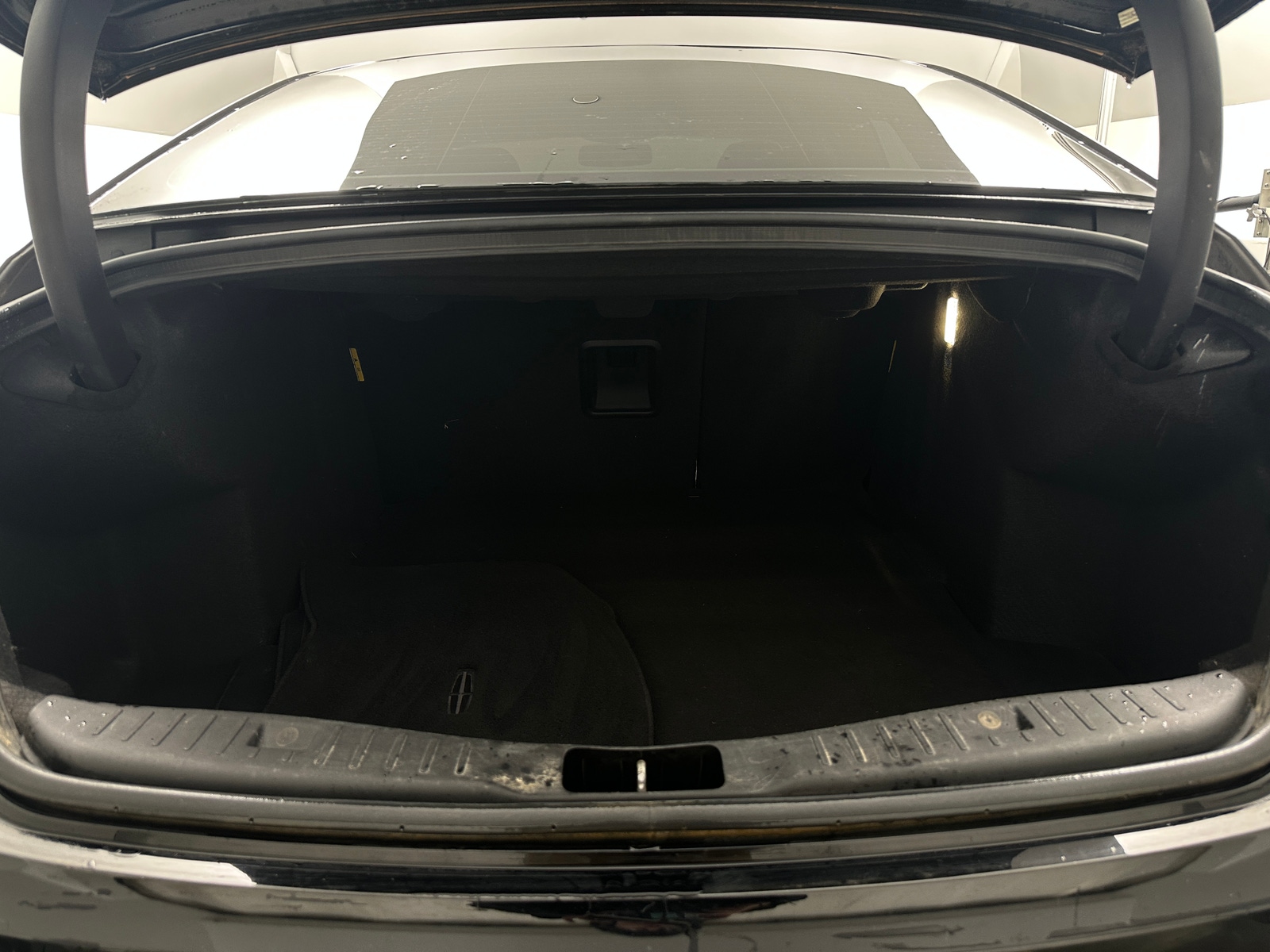 Thumbnail: 2017 Lincoln MKZ - 6