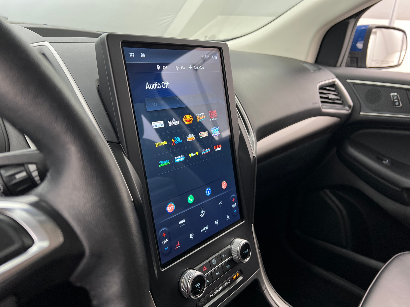 Thumbnail: 2024 Ford Edge - 3