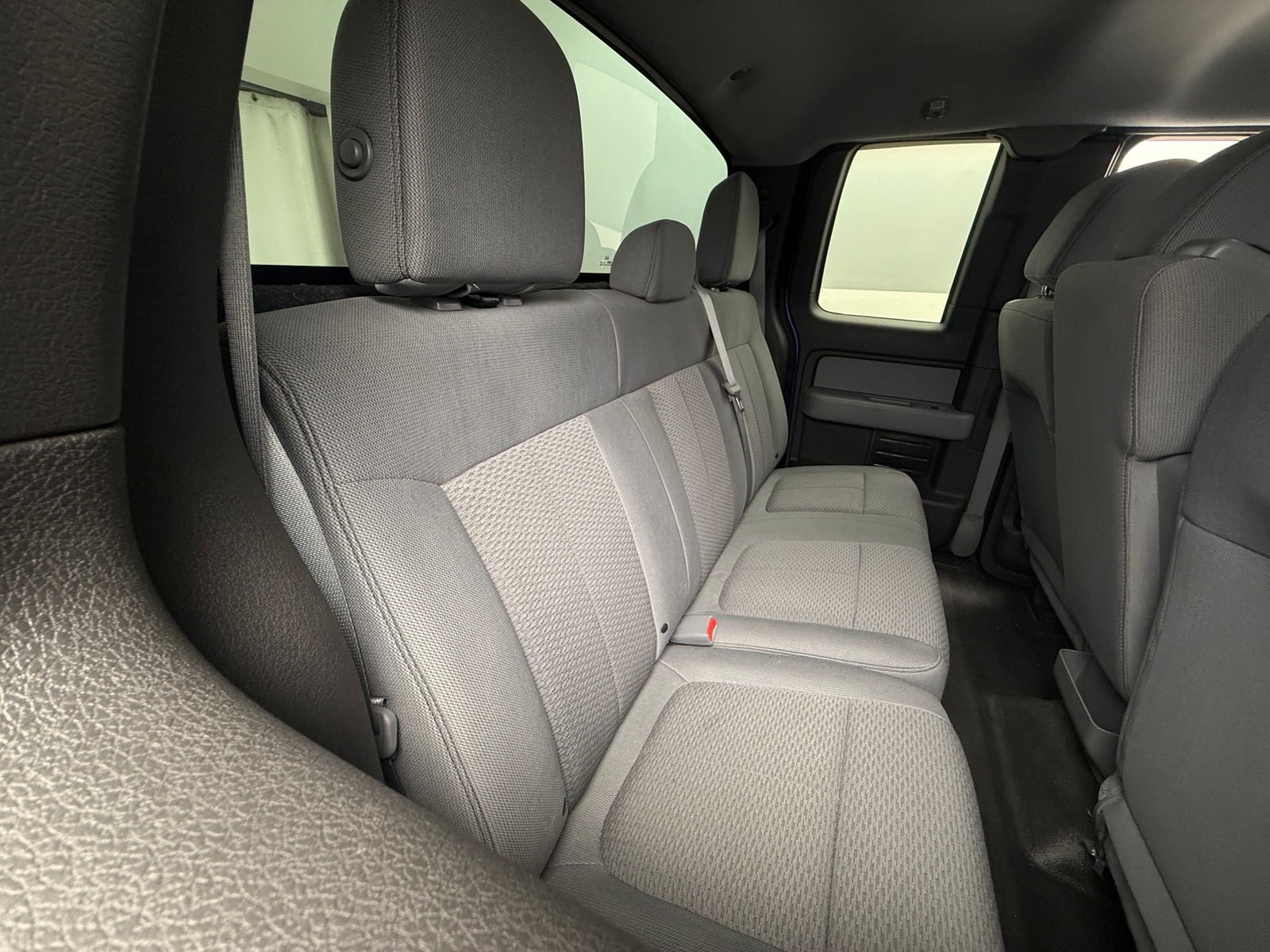 Thumbnail: 2014 Ford Econoline - 6