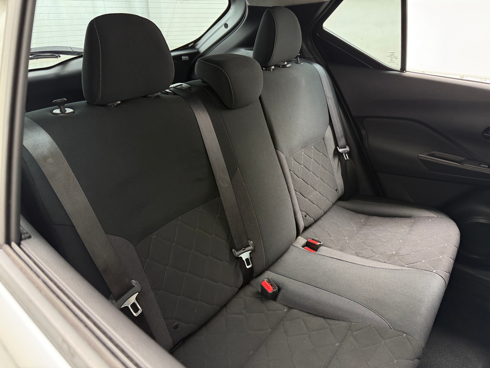 Thumbnail: 2018 Nissan Kicks - 6