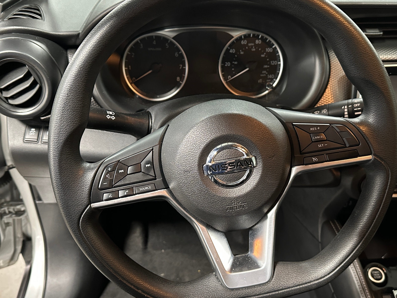 Thumbnail: 2018 Nissan Kicks - 5