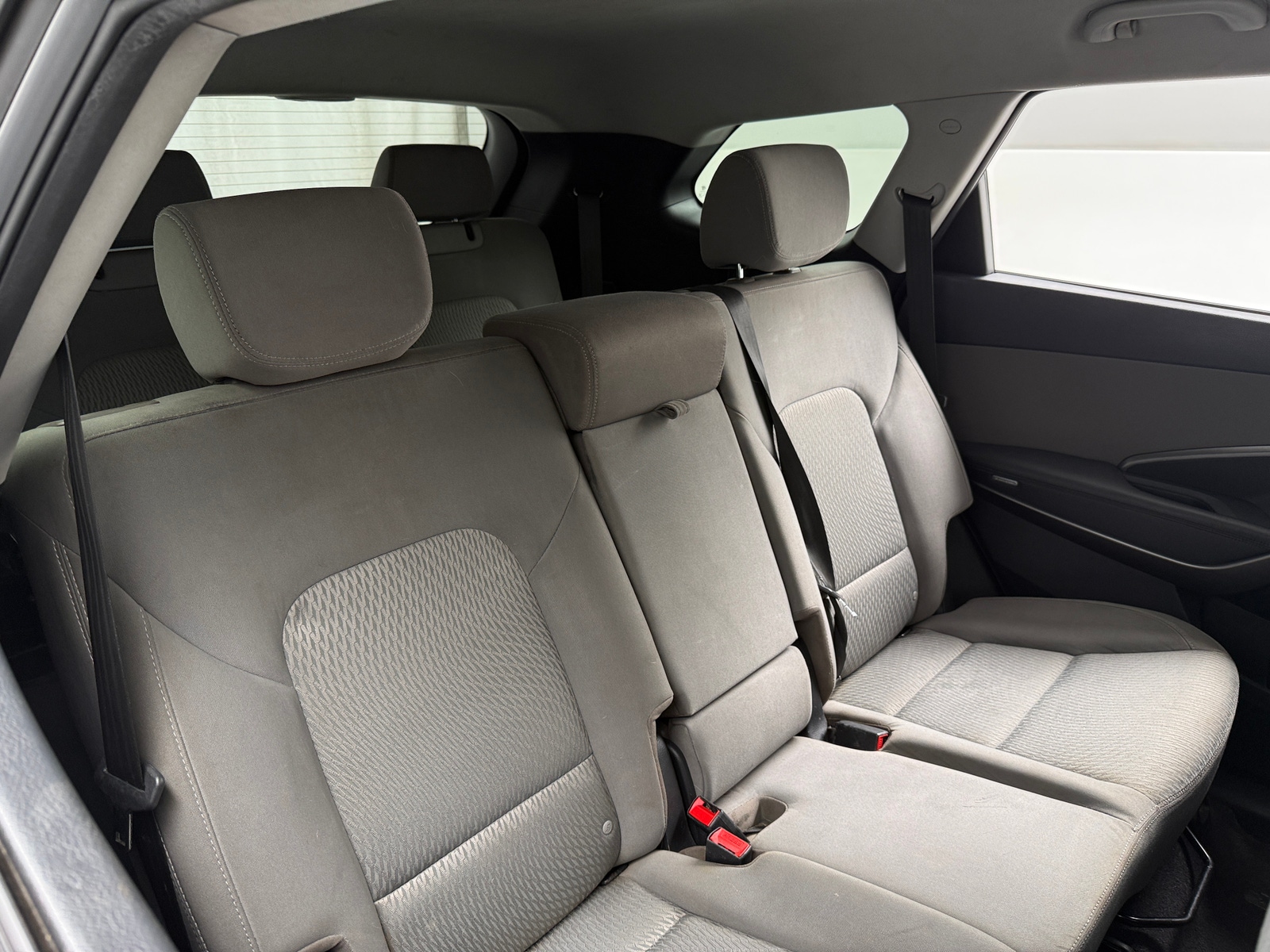 Thumbnail: 2017 Hyundai Santa Fe - 6