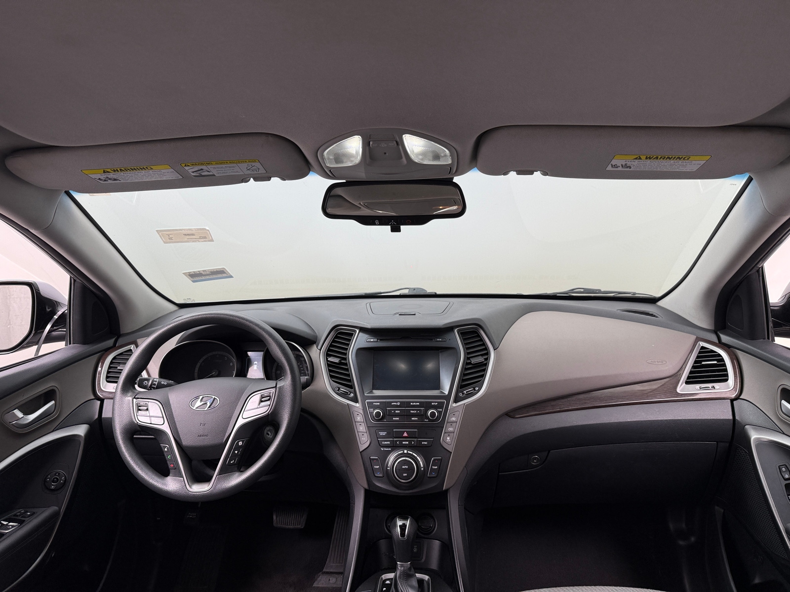 Thumbnail: 2017 Hyundai Santa Fe - 3