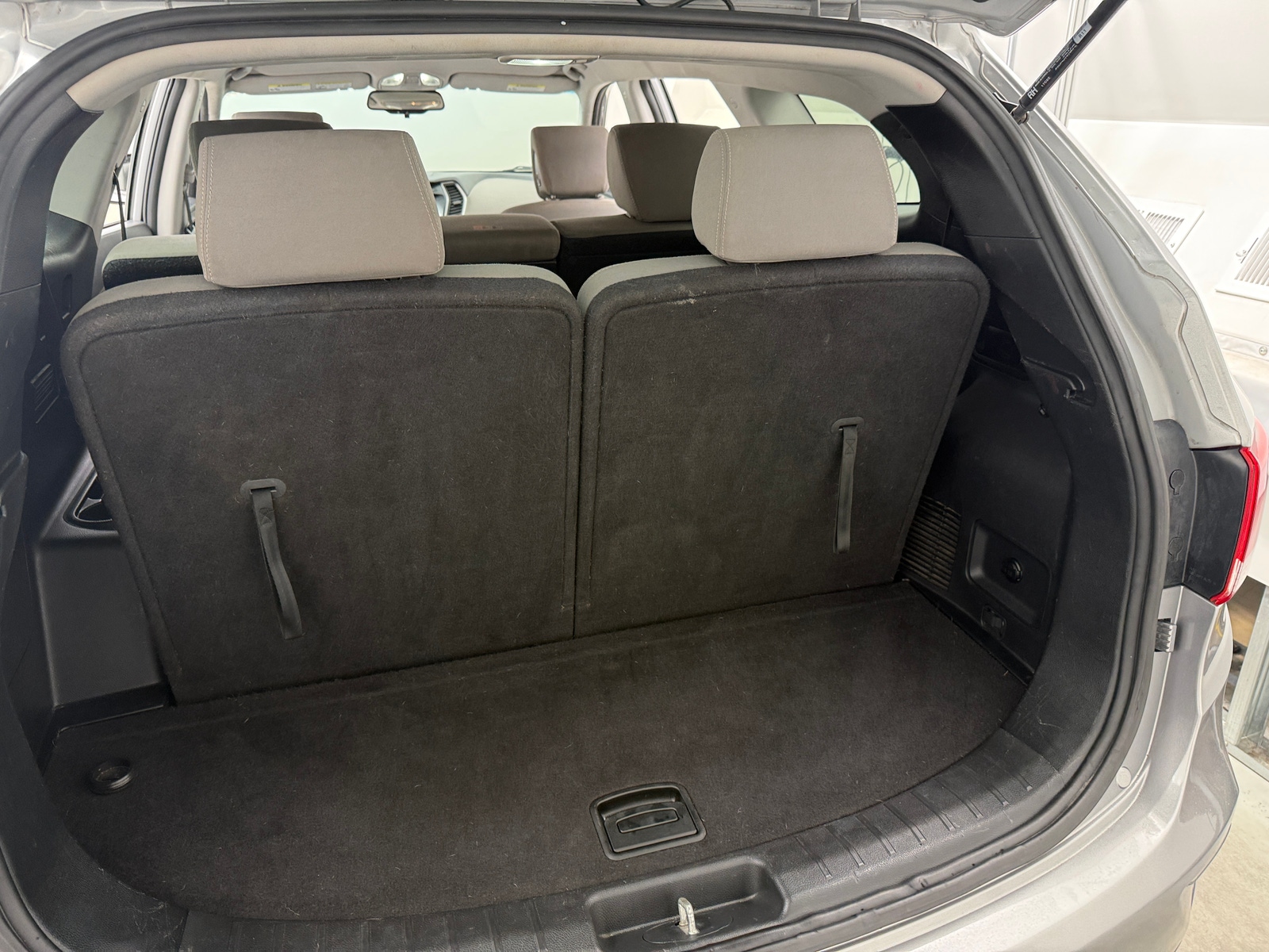 Thumbnail: 2017 Hyundai Santa Fe - 7