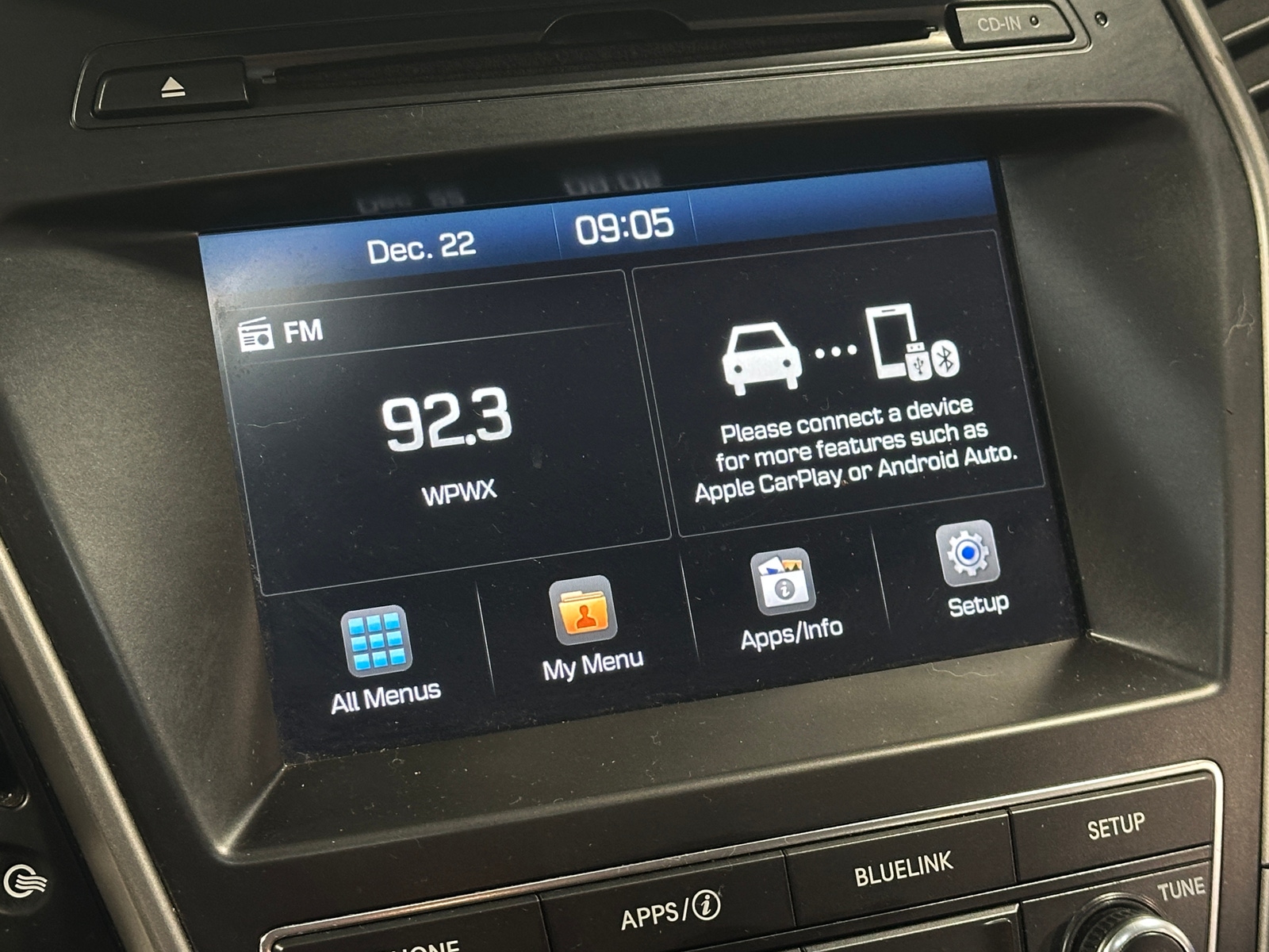 Thumbnail: 2017 Hyundai Santa Fe - 4