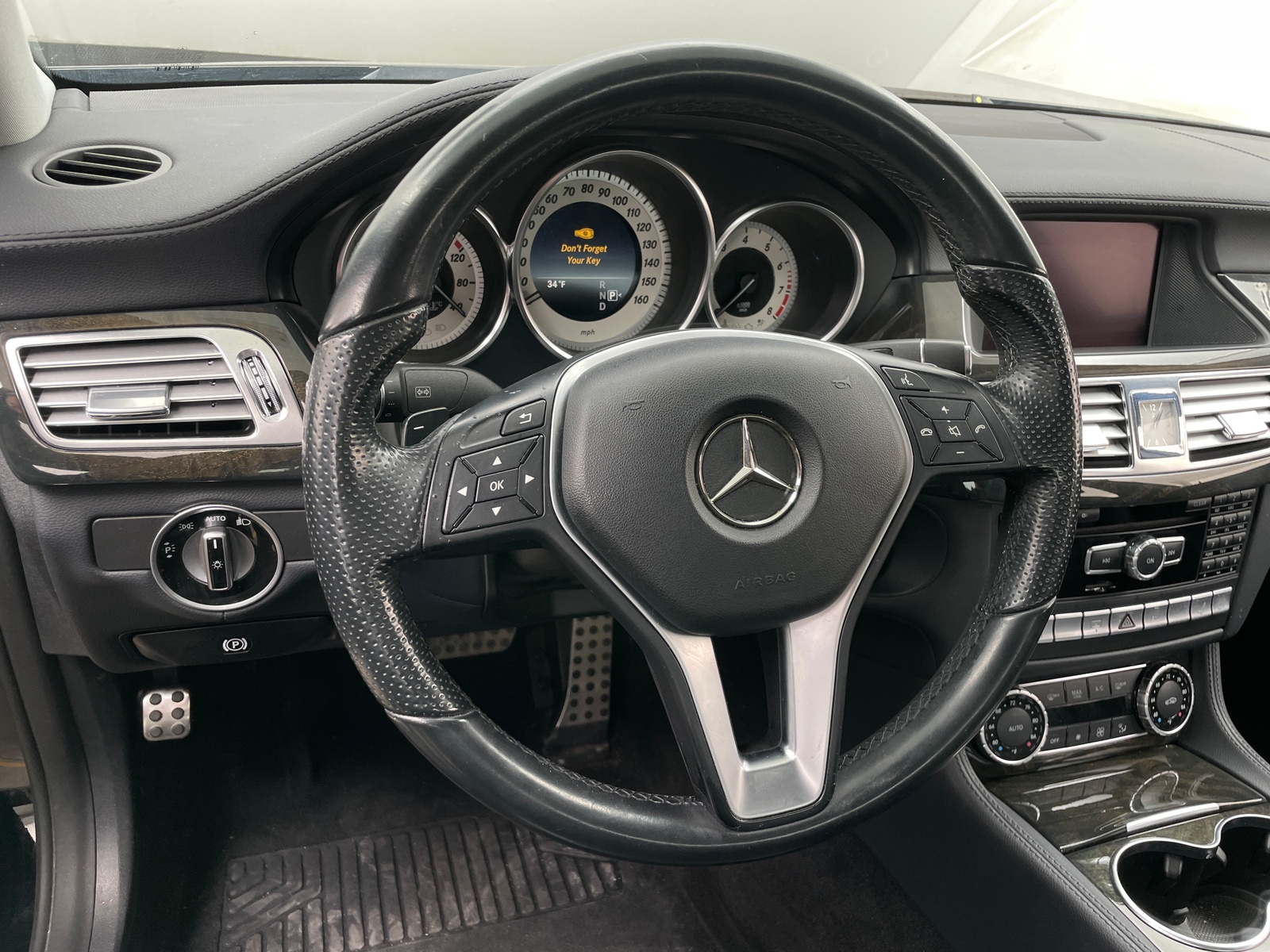 Thumbnail: 2014 Mercedes-Benz CLS - 3