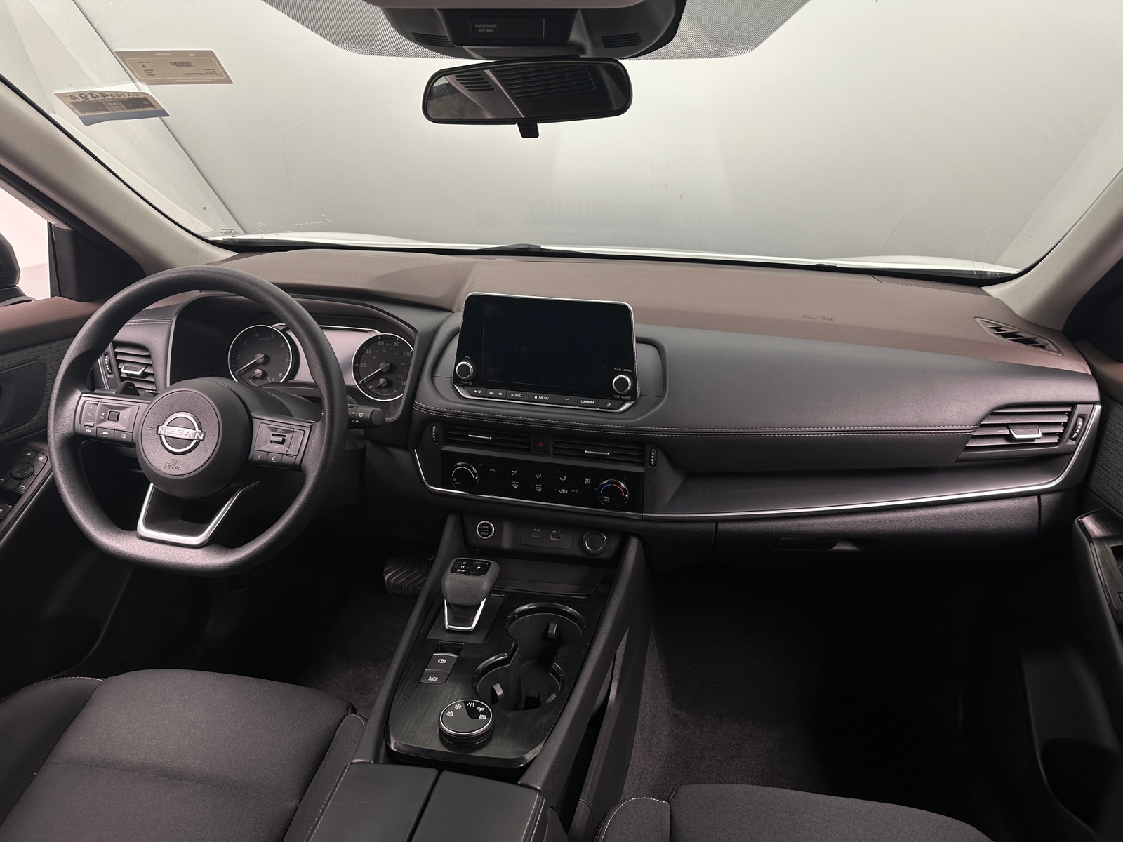 Thumbnail: 2023 Nissan Rogue - 3