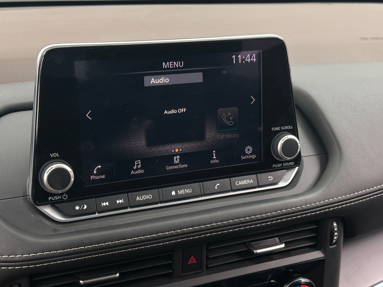 Thumbnail: 2023 Nissan Rogue - 4