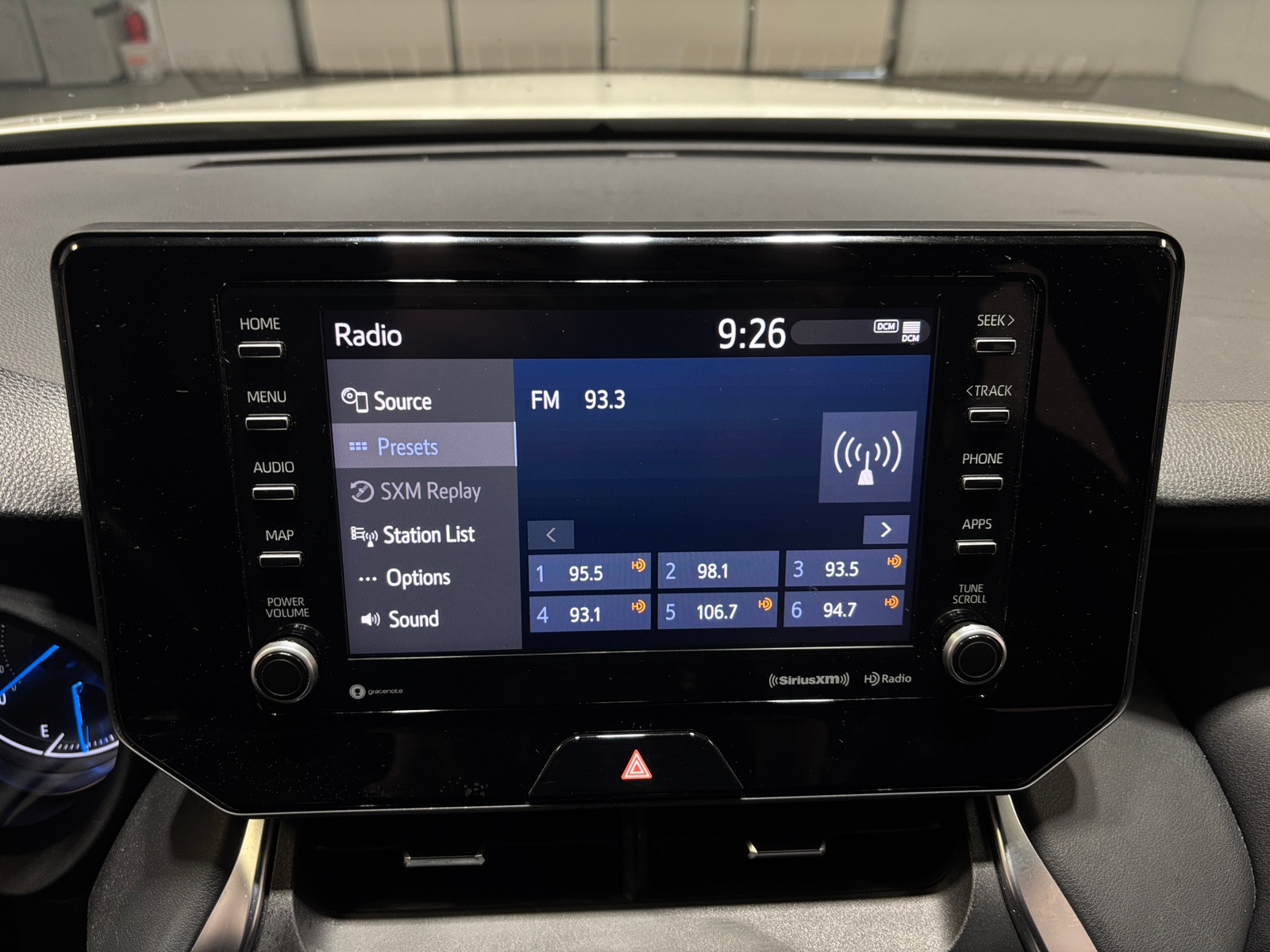 Thumbnail: 2021 Toyota Venza - 3