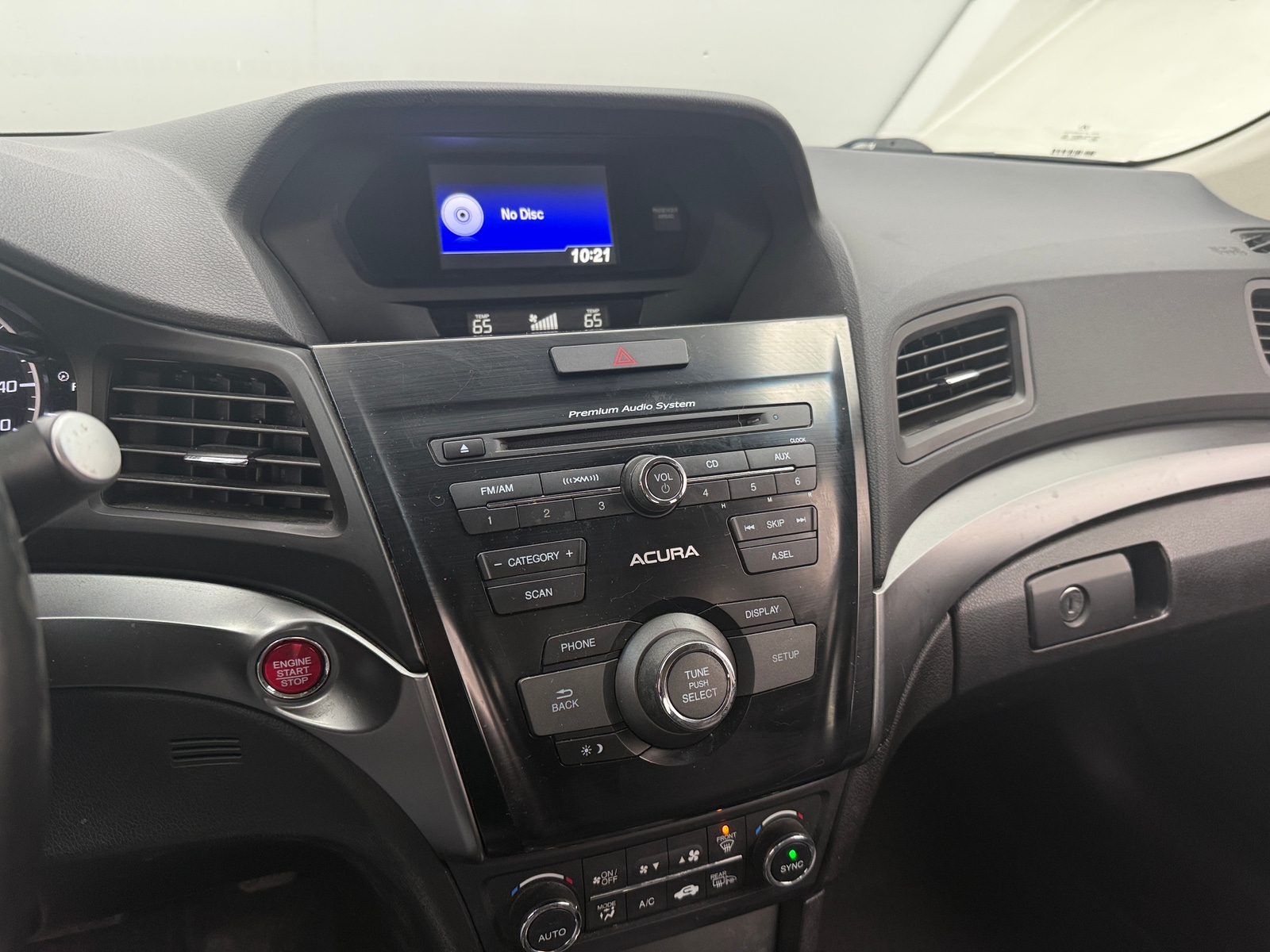 Thumbnail: 2015 Acura ILX - 3