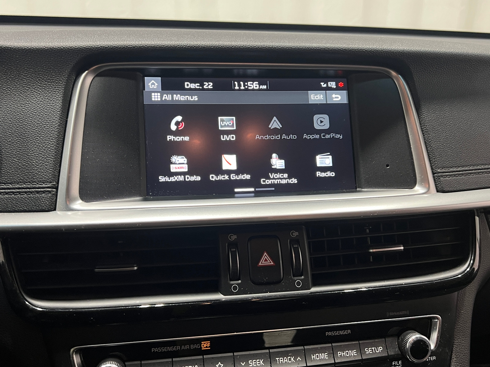 Thumbnail: 2019 Kia Optima - 3