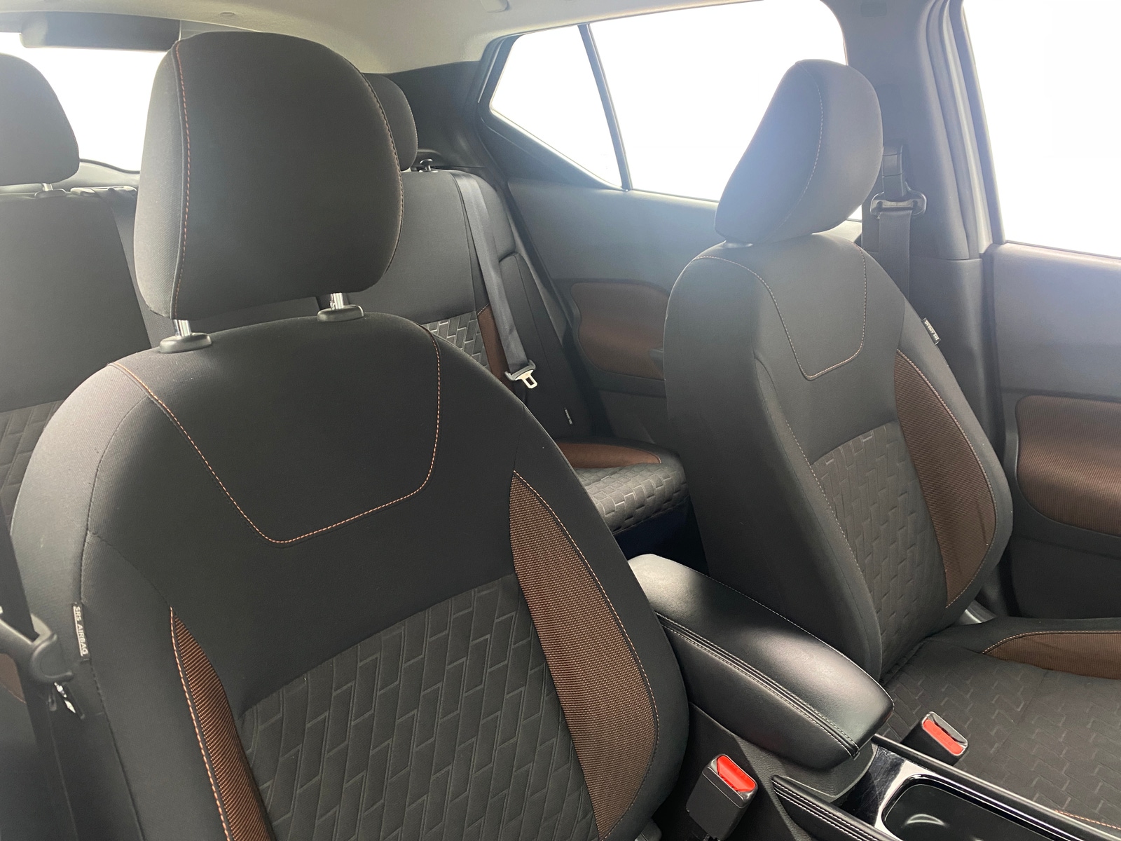 Thumbnail: 2022 Nissan Kicks - 2