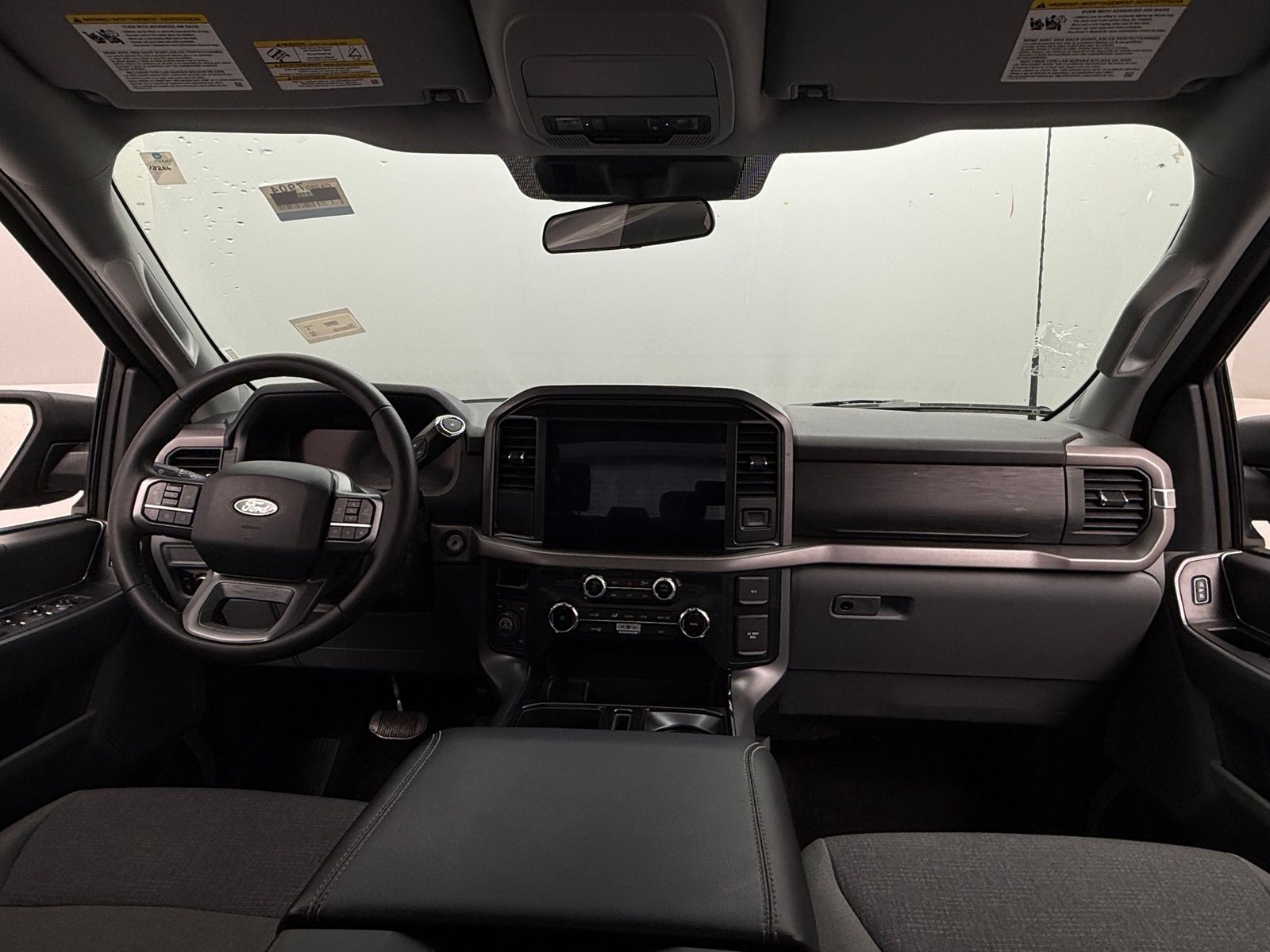 Thumbnail: 2025 Ford Econoline - 3