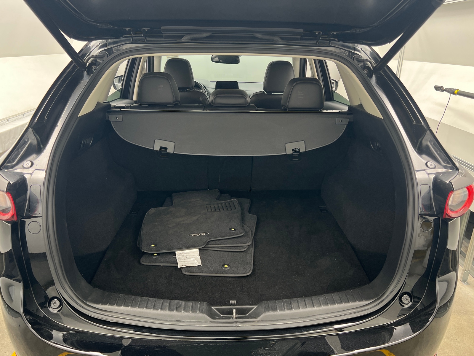 Thumbnail: 2017 Mazda CX-5 - 6