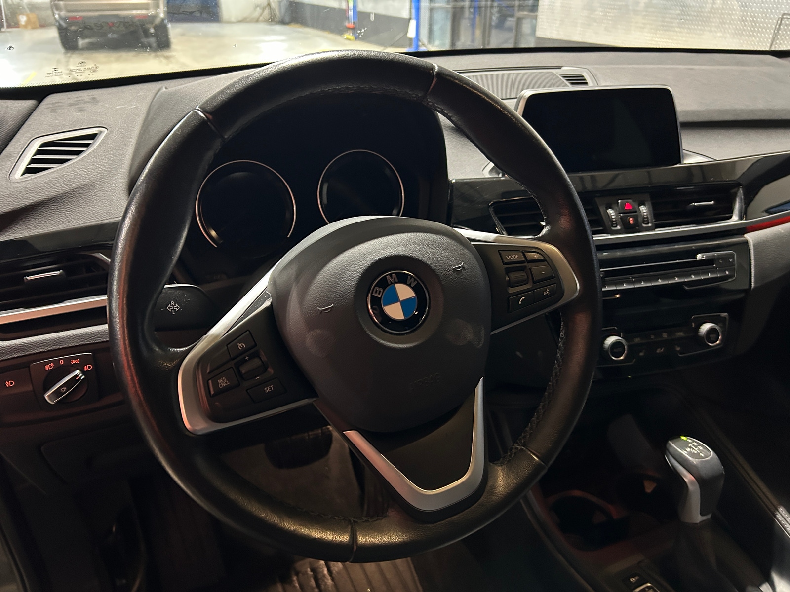 Thumbnail: 2019 BMW X1 - 4
