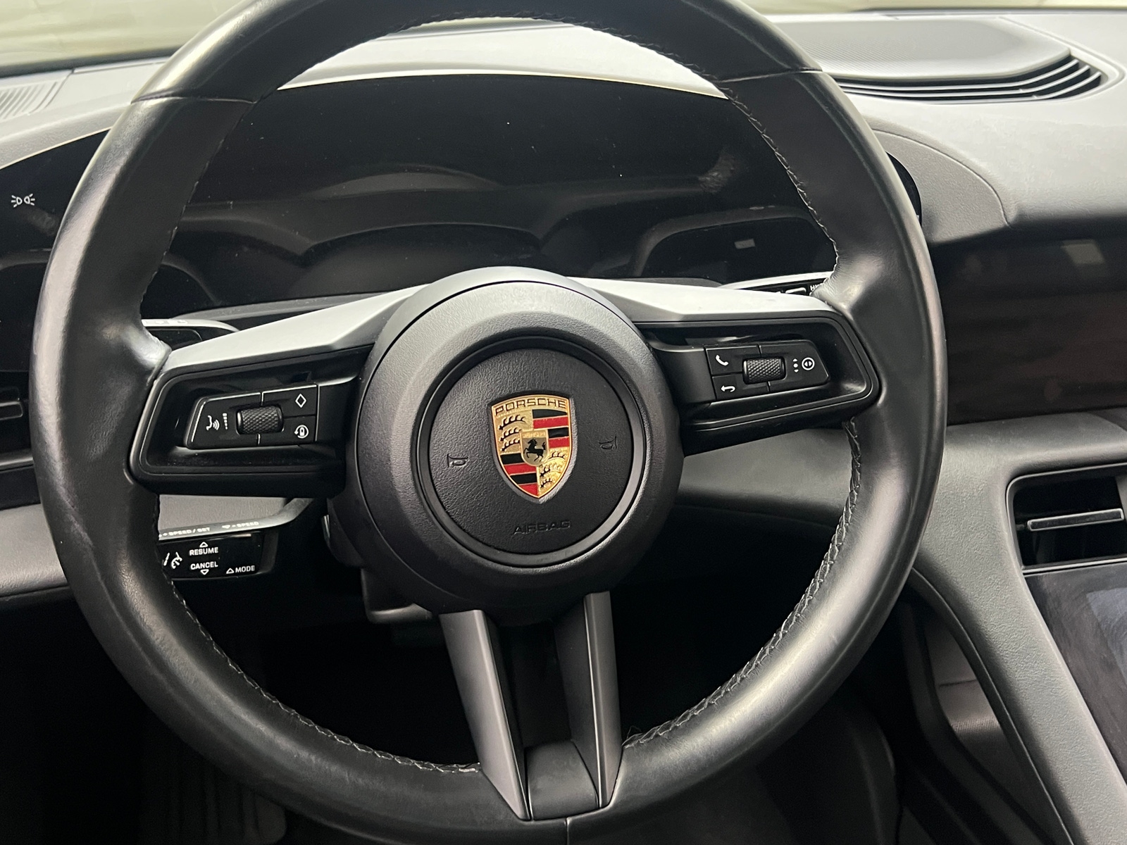 Thumbnail: 2024 Porsche Taycan - 4