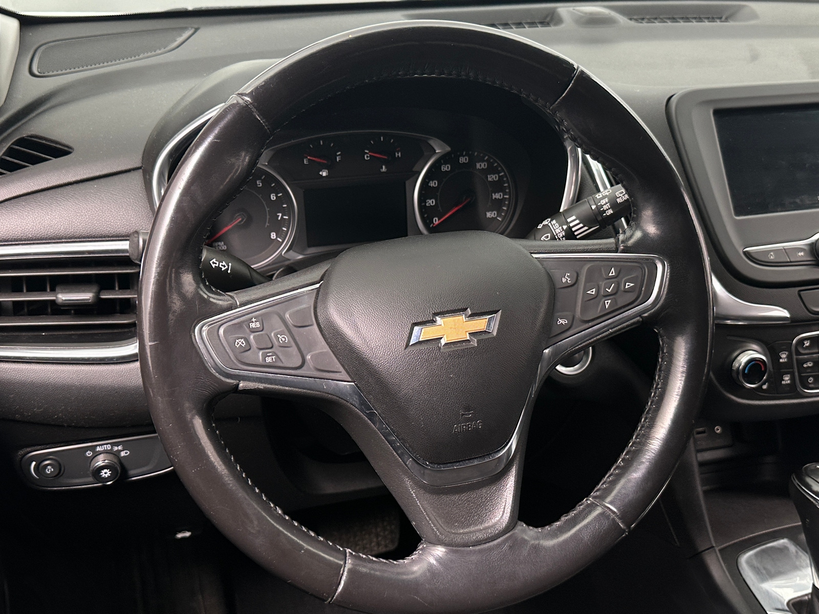 Thumbnail: 2019 Chevrolet Equinox - 5