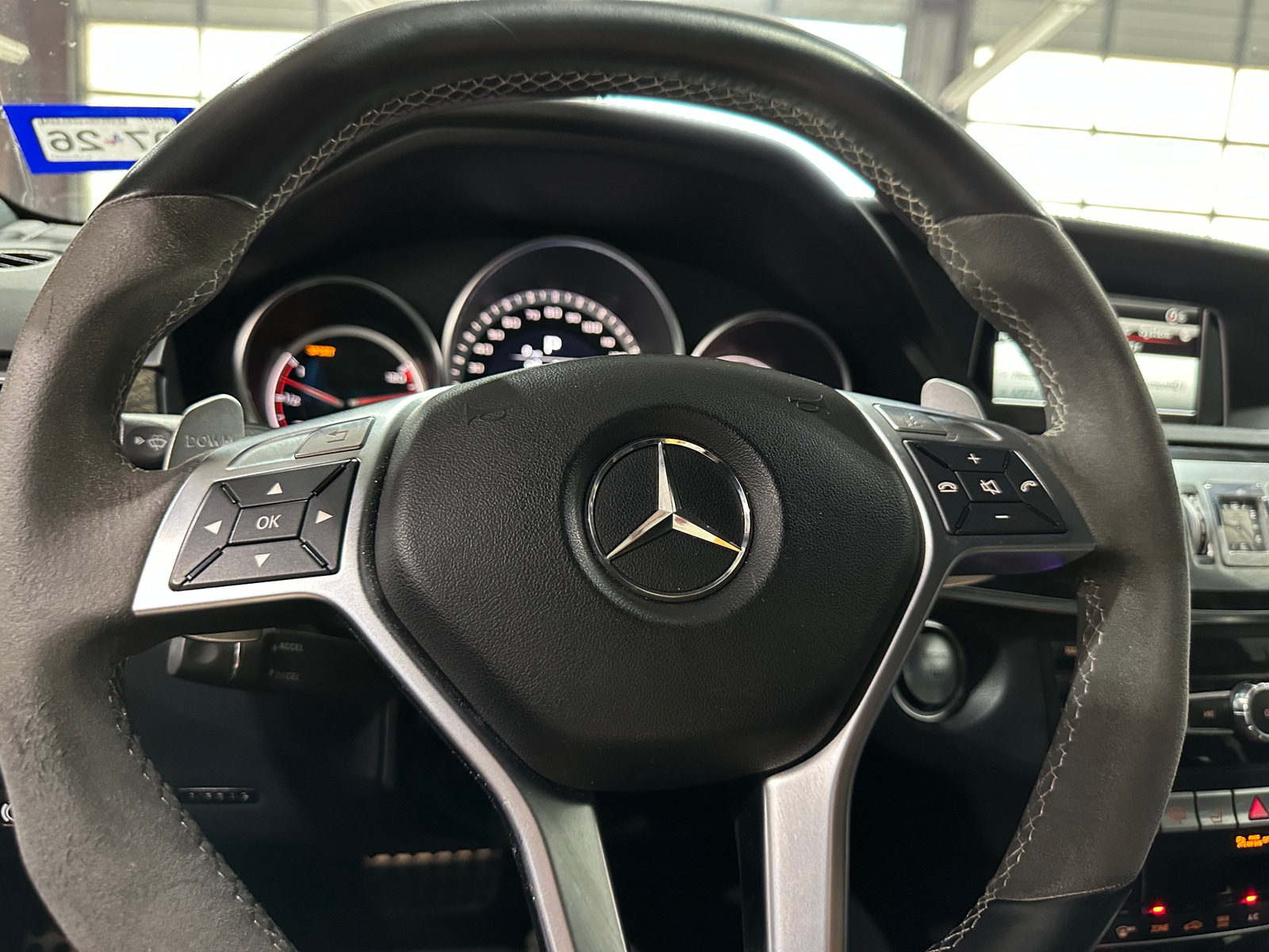 Thumbnail: 2014 Mercedes-Benz E-Class - 4