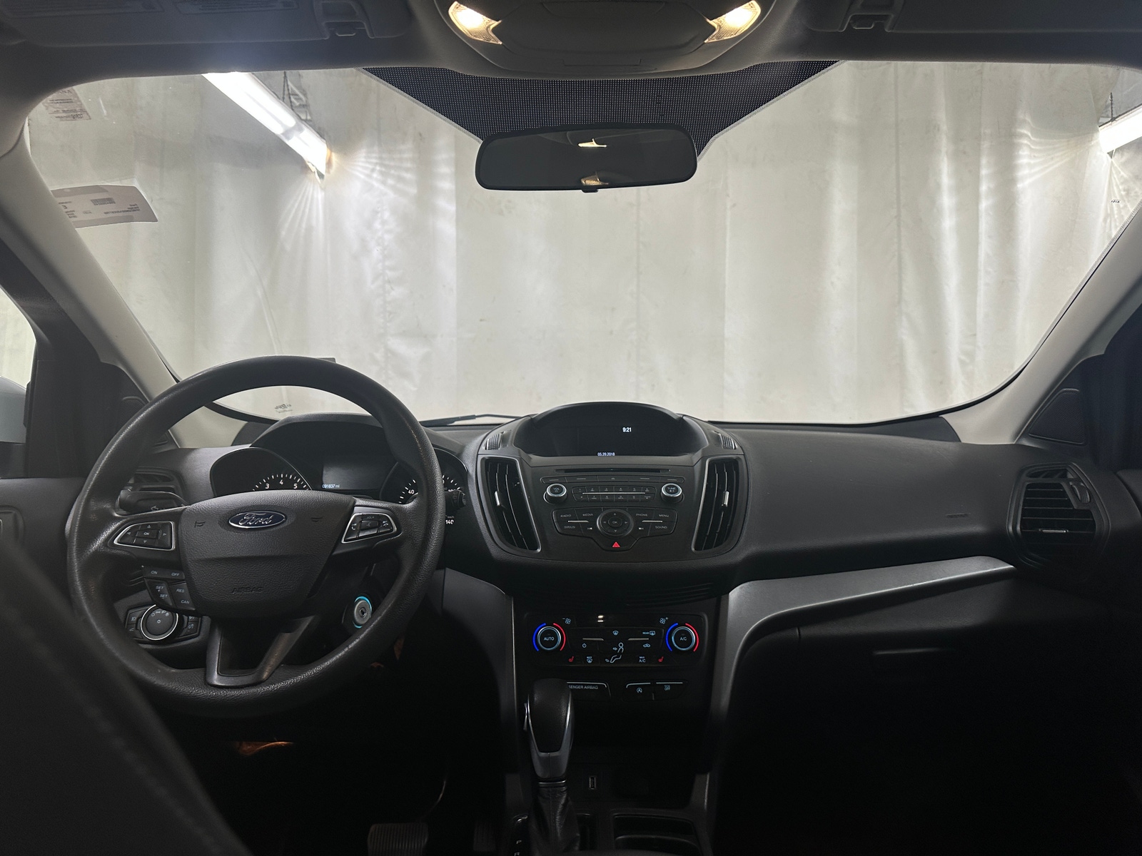 Thumbnail: 2018 Ford Escape - 3